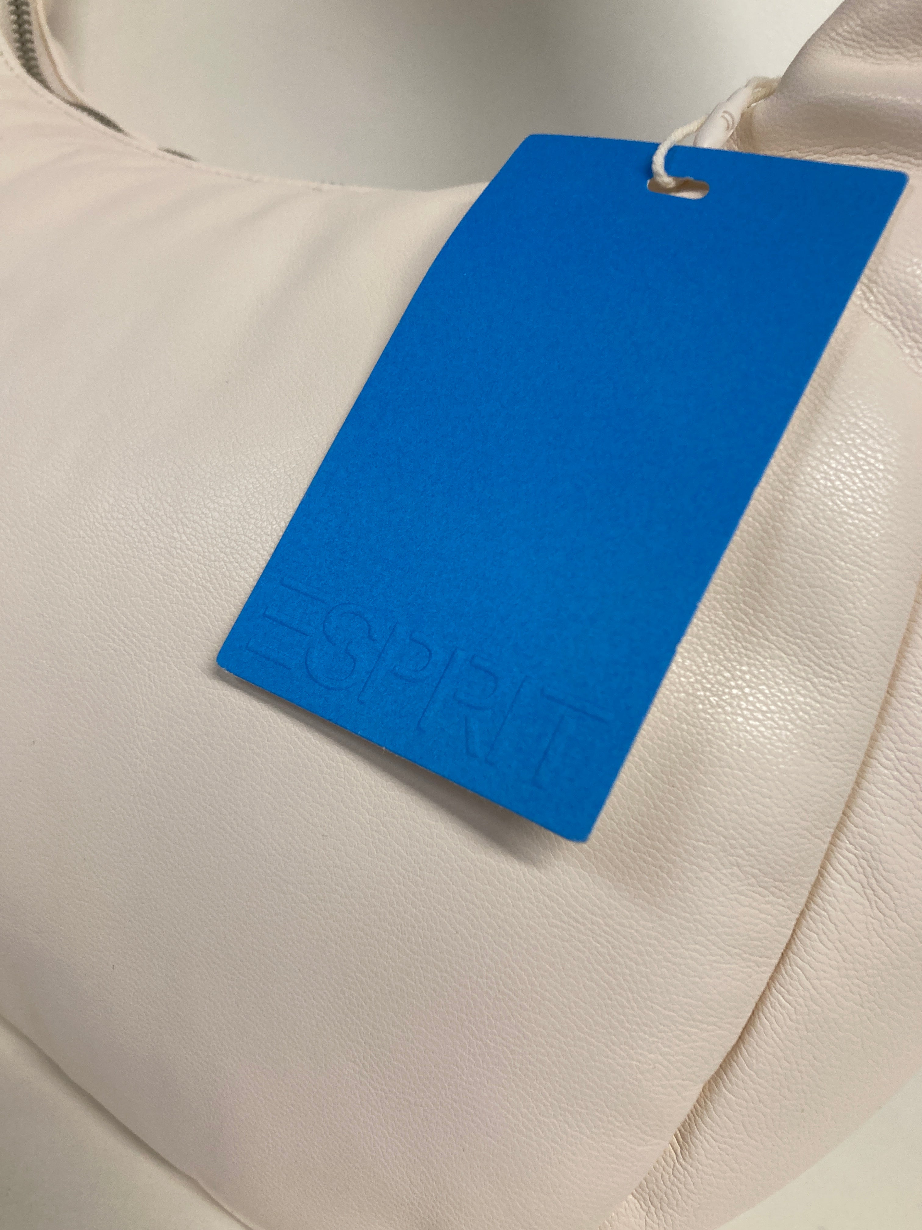 Esprit Taske
