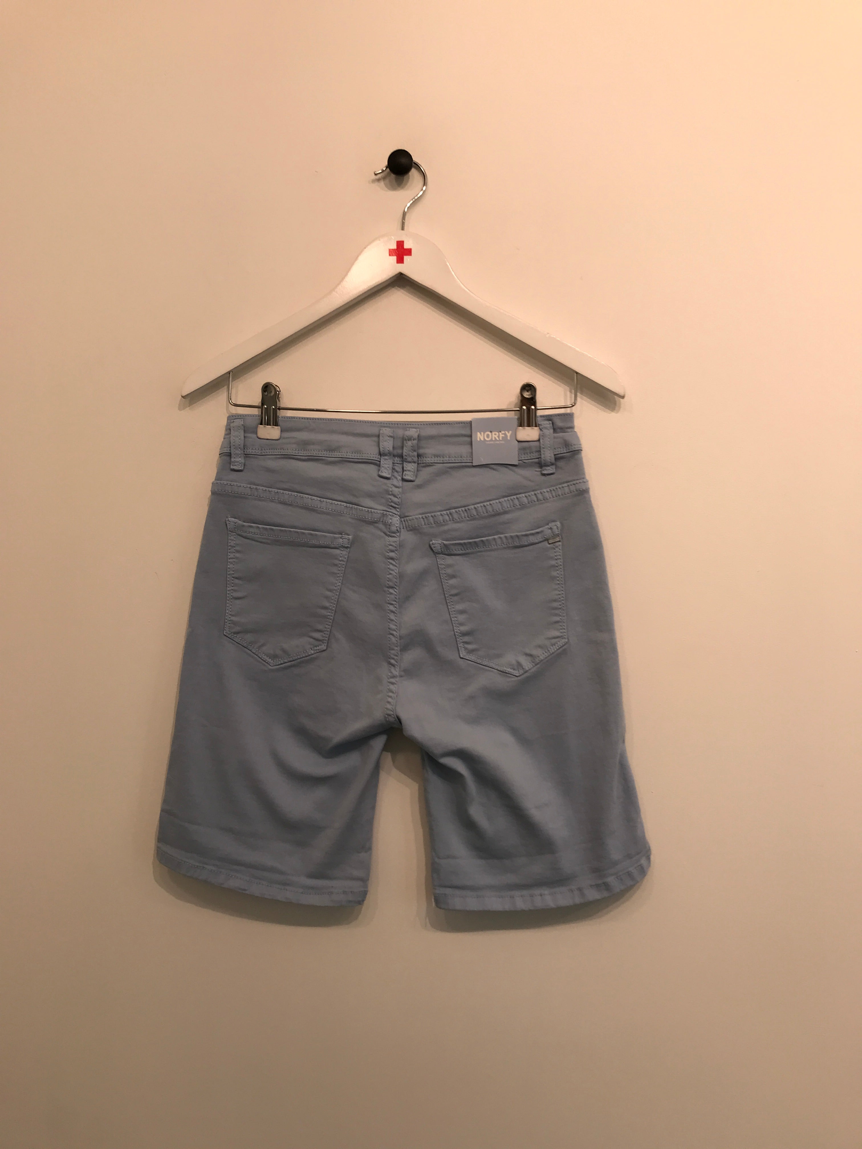 Norfy Shorts