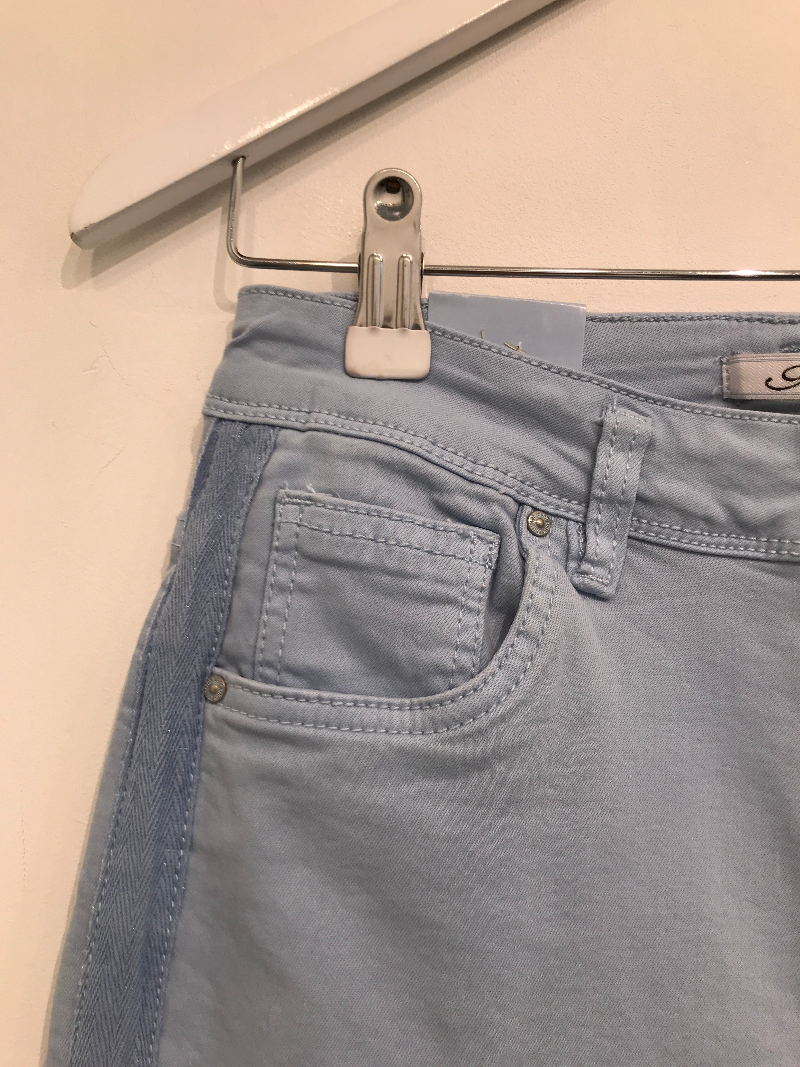 Norfy Shorts