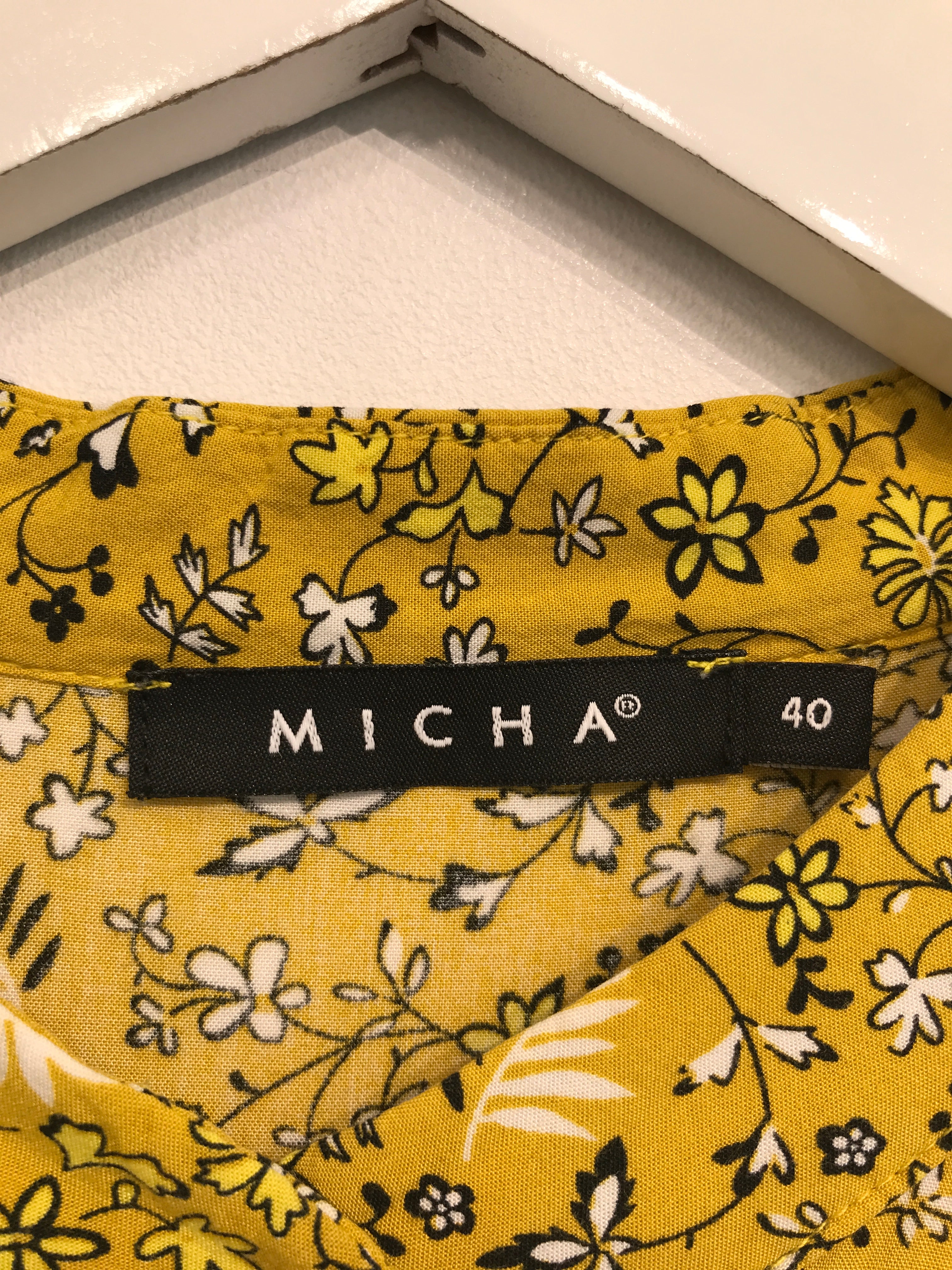 Micha Kjole