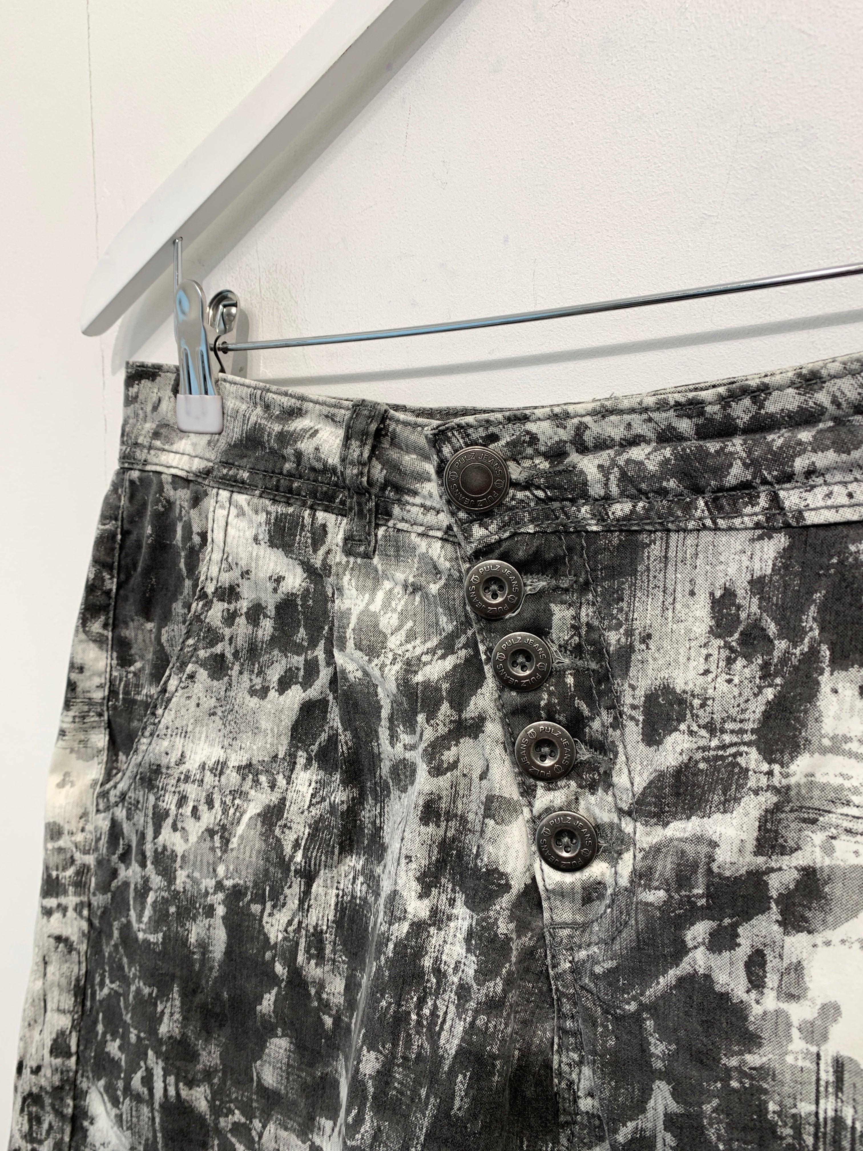 Pulz Shorts
