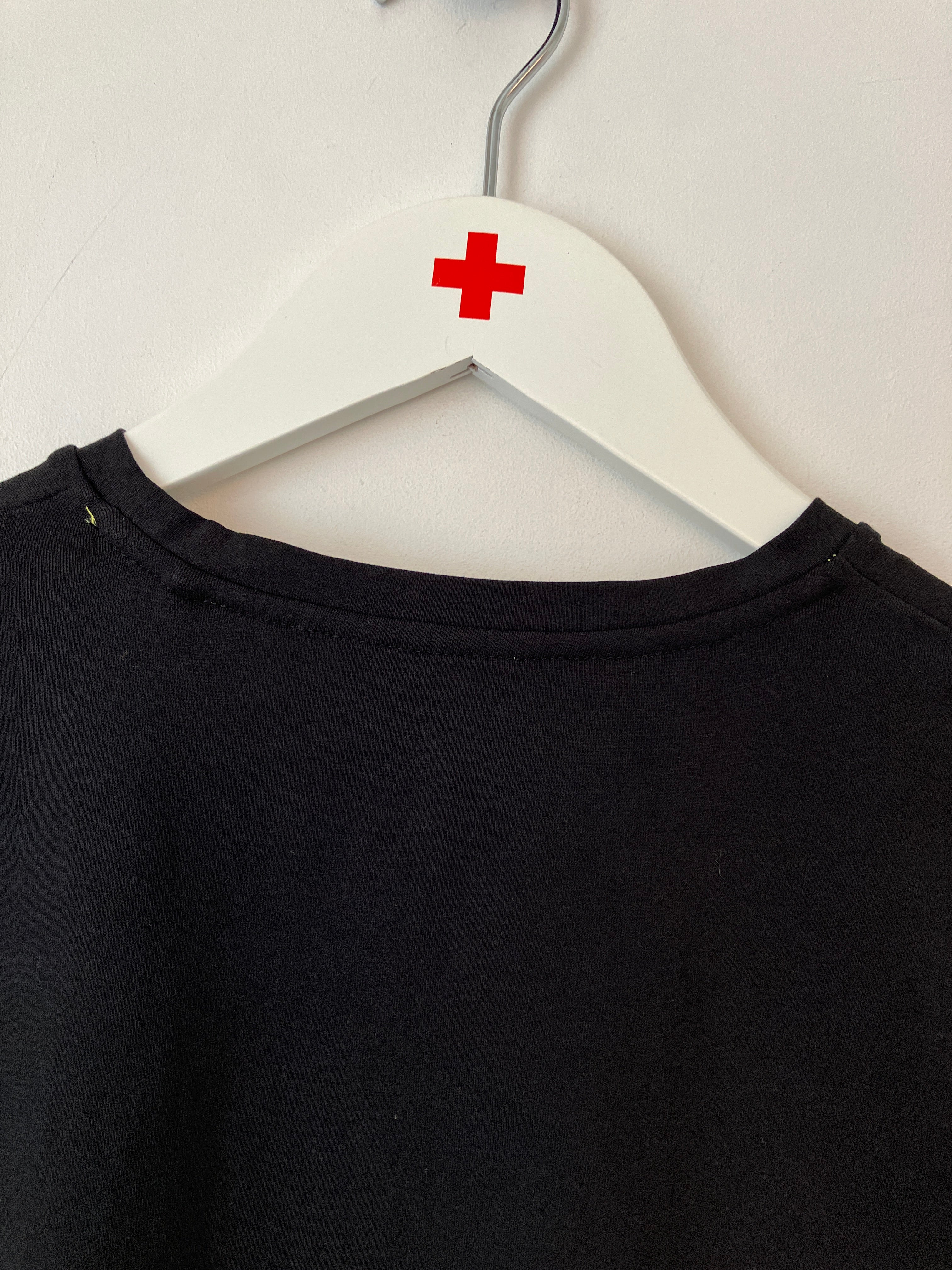 Guess T-shirt