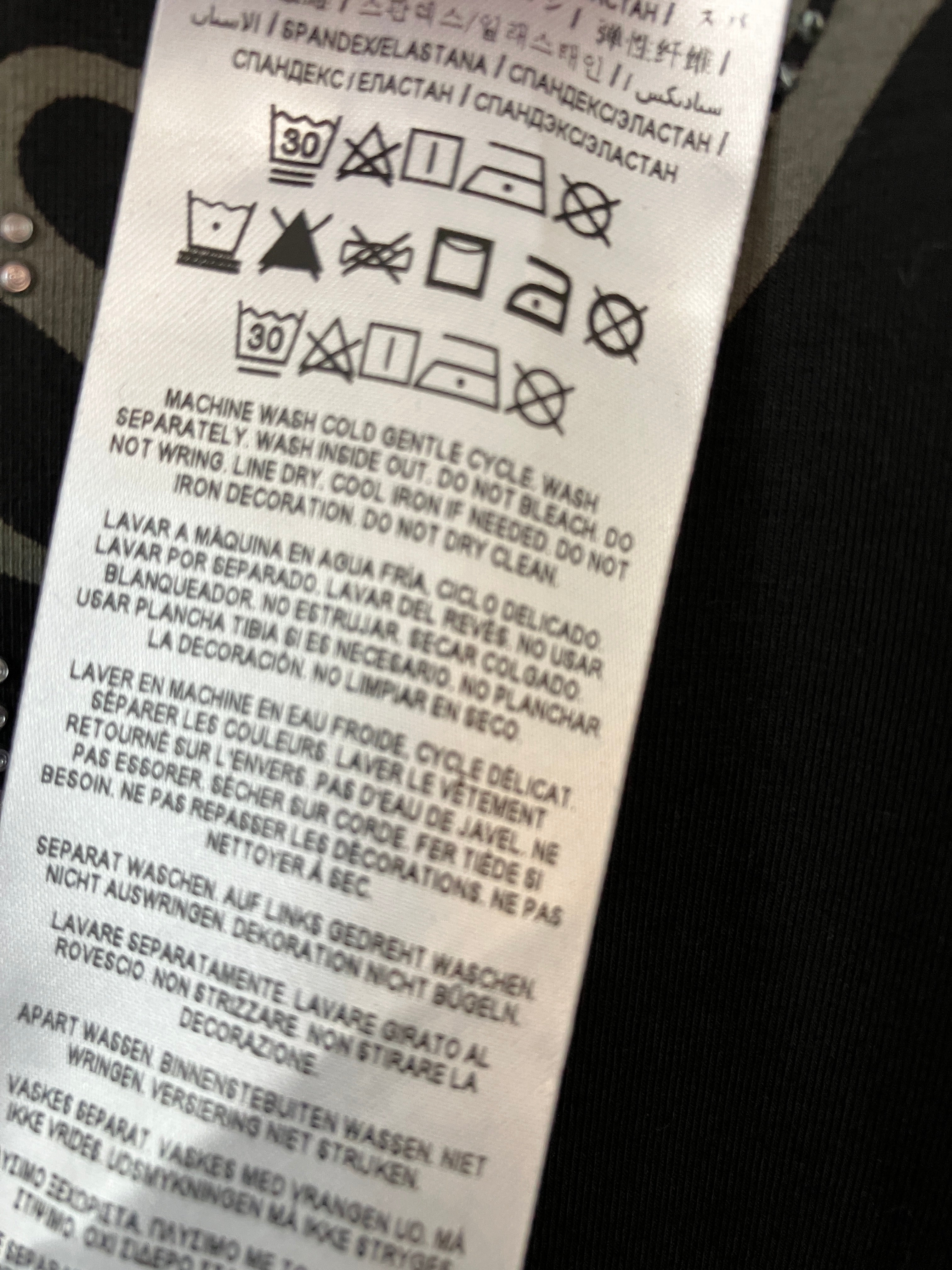 Guess T-shirt