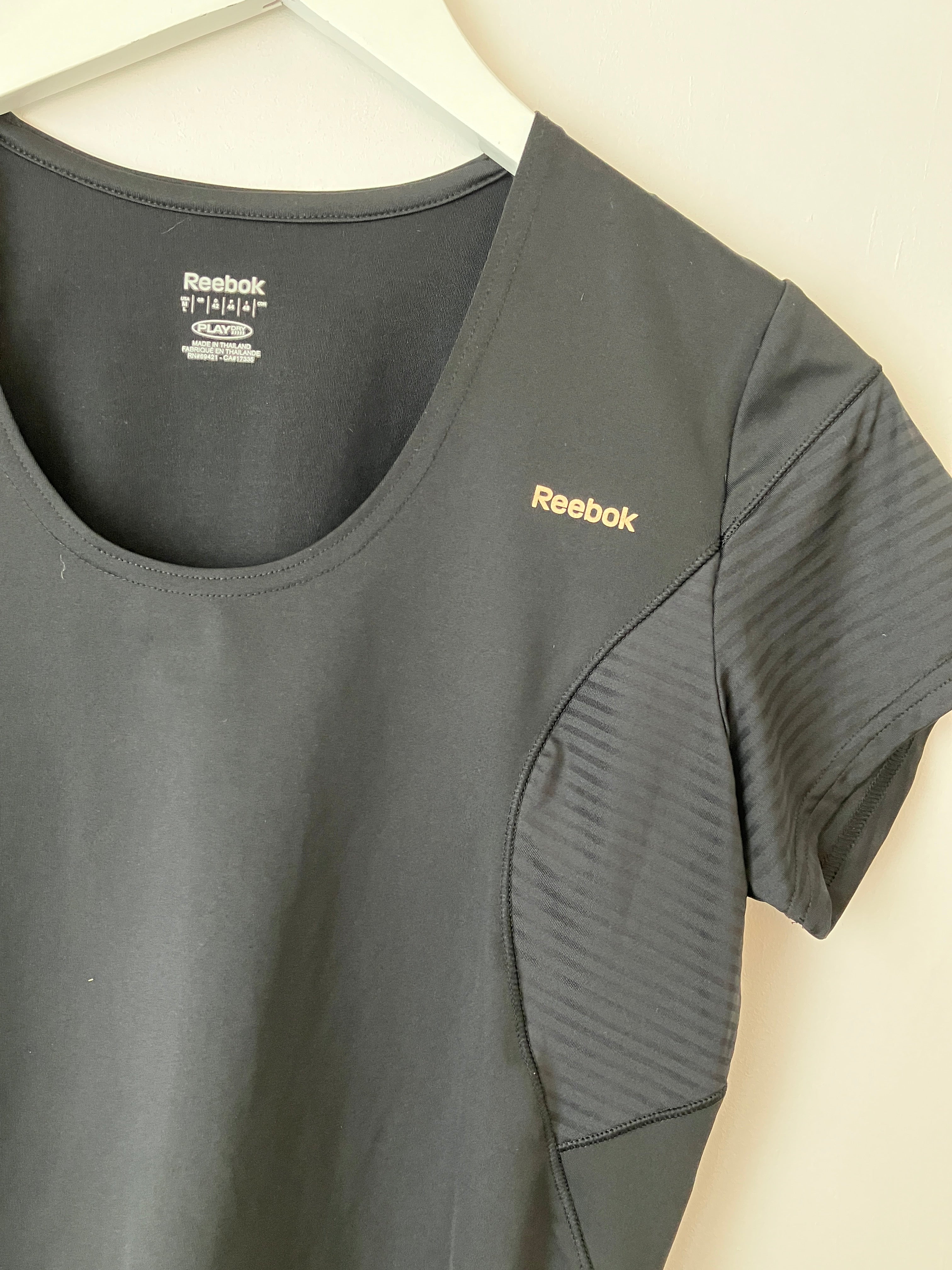 Reebok T-shirt