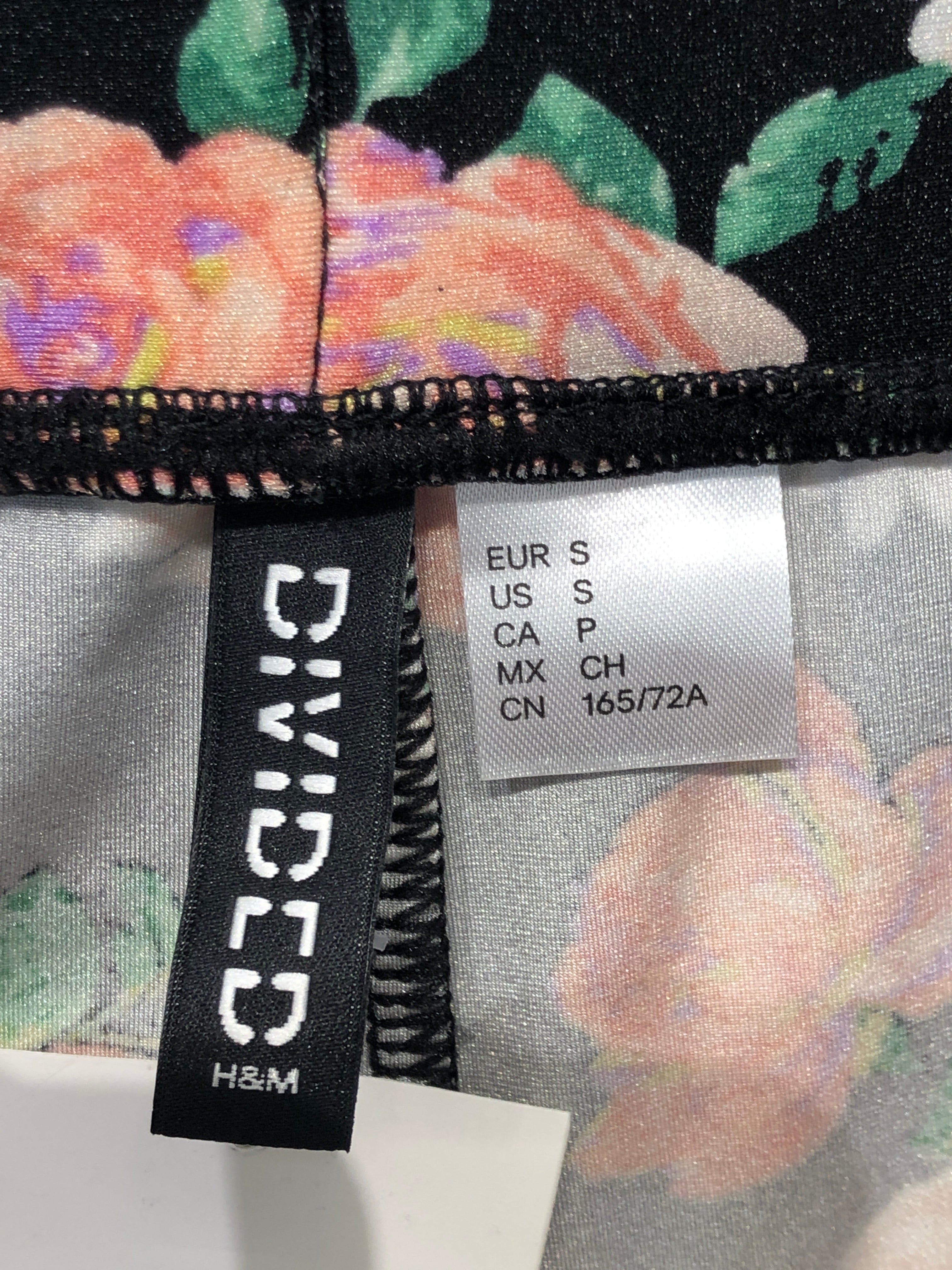 Divided Leggings