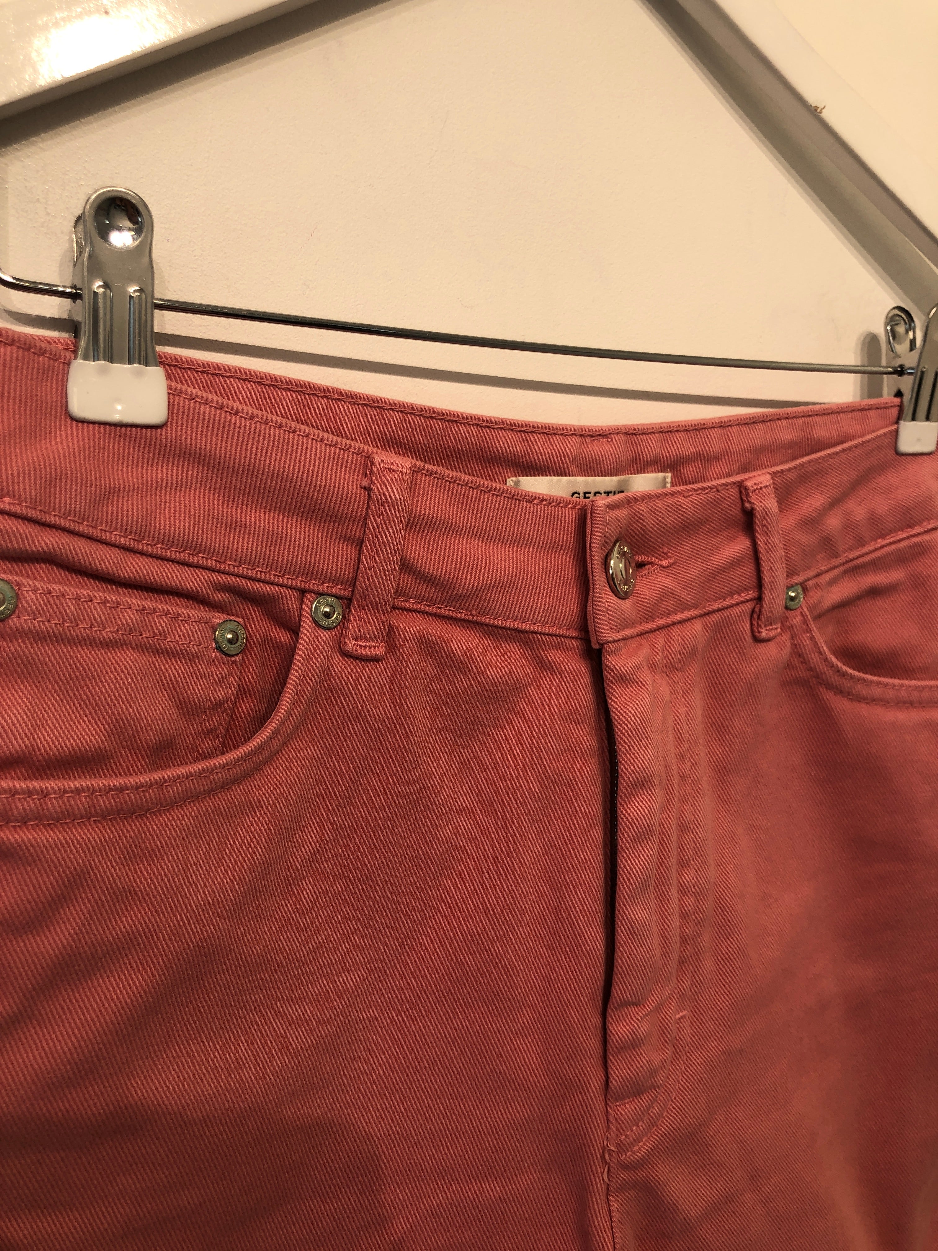 Gestuz Shorts