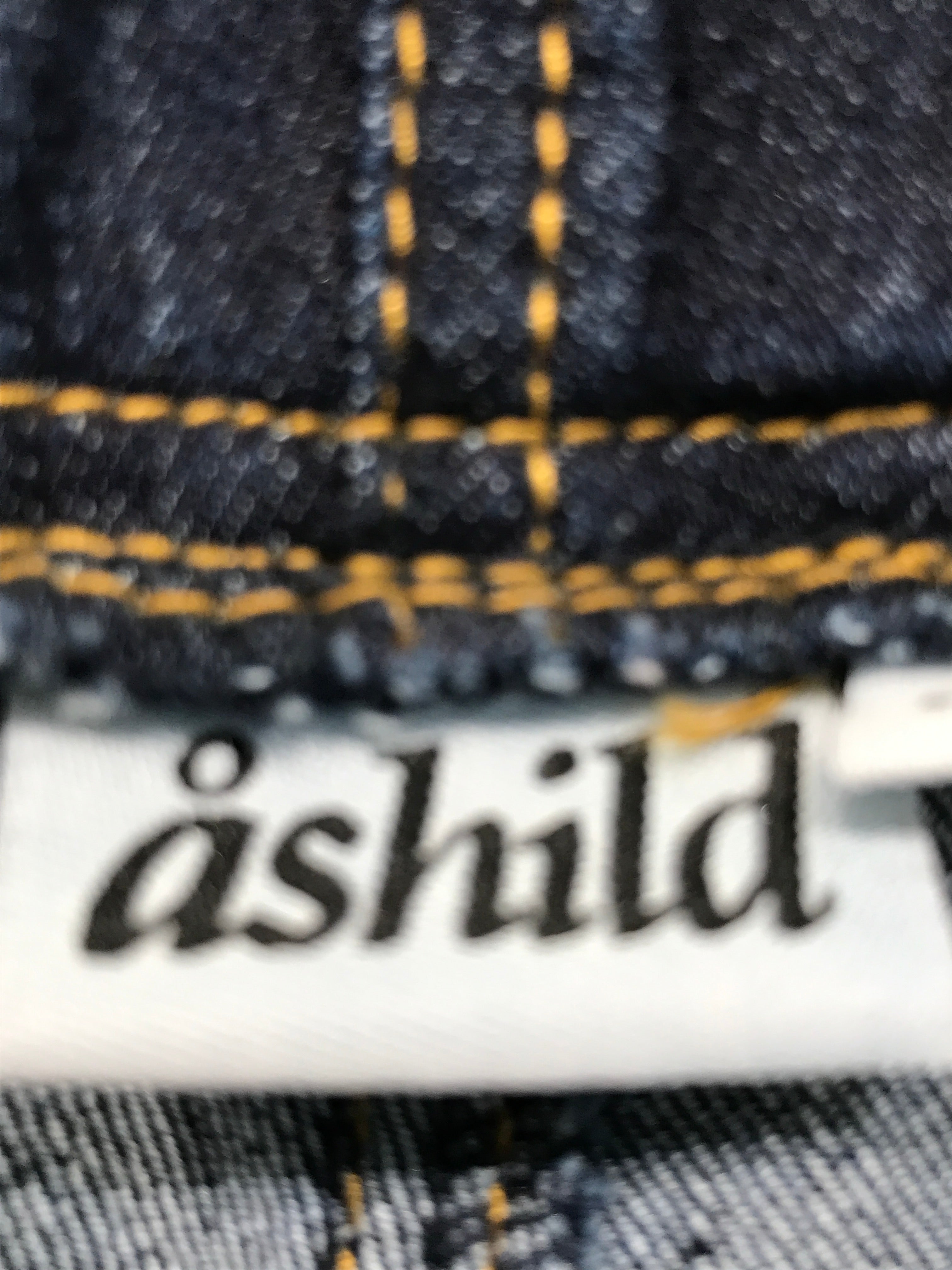 Åshild Bukser