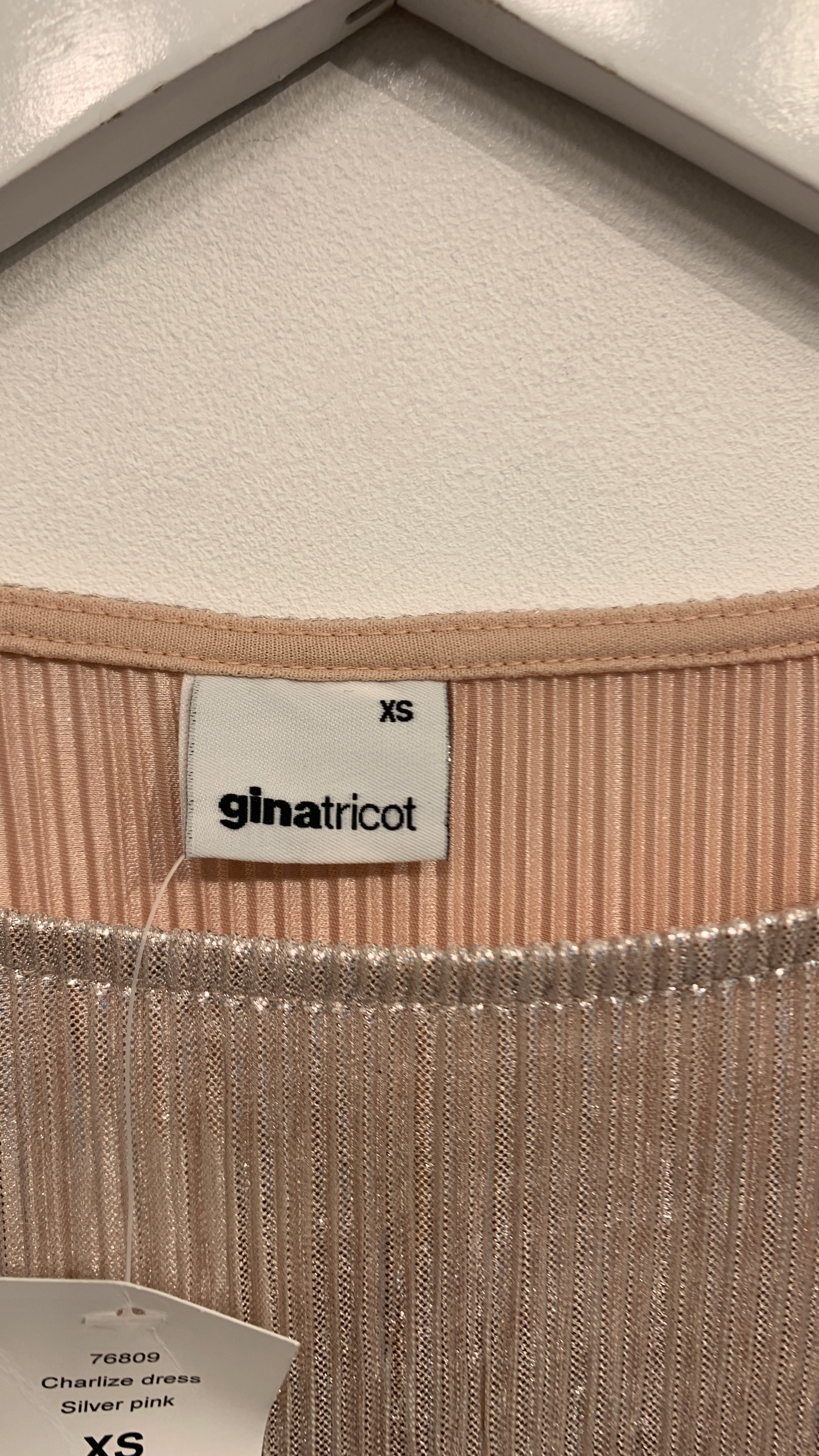 Gina Tricot Kjole