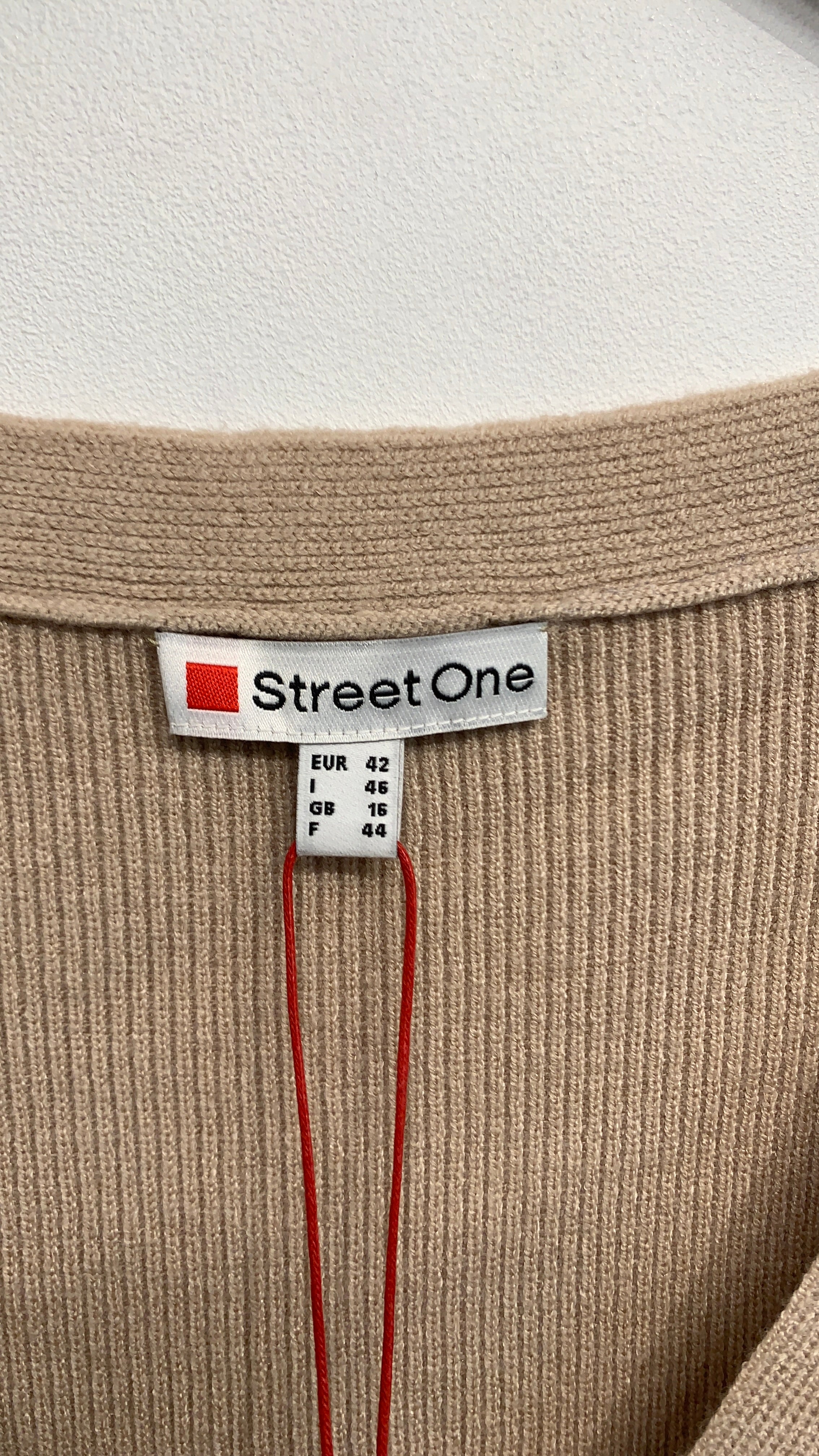 StreetOne Vest