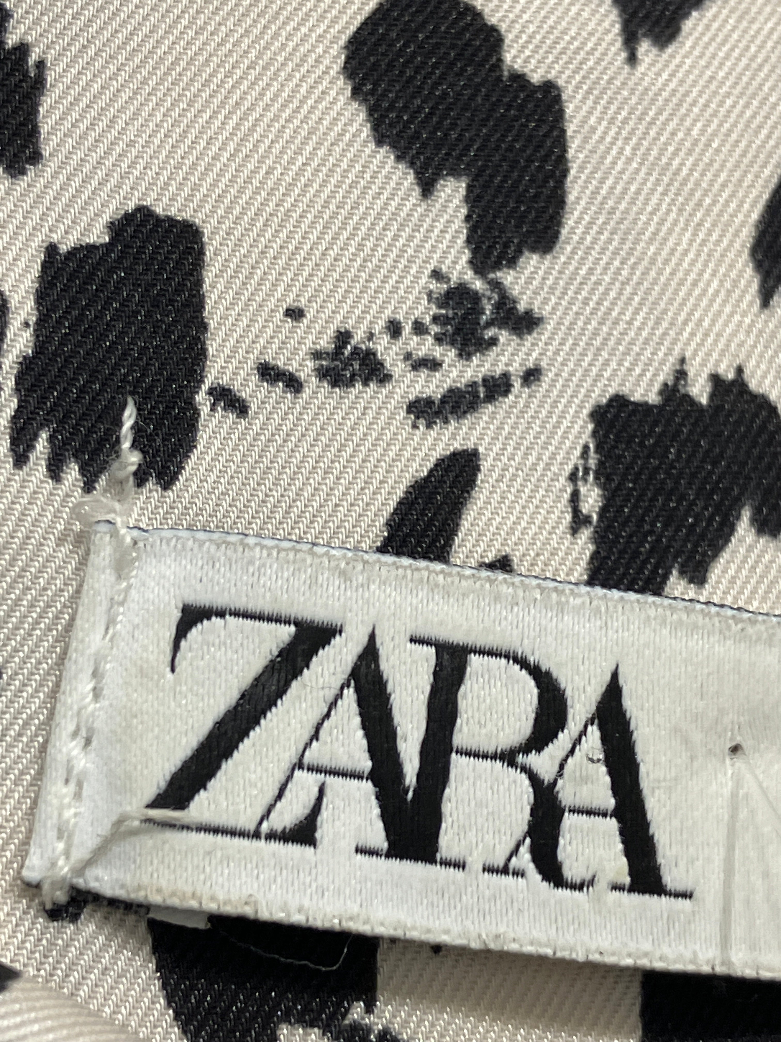 Zara Bluse