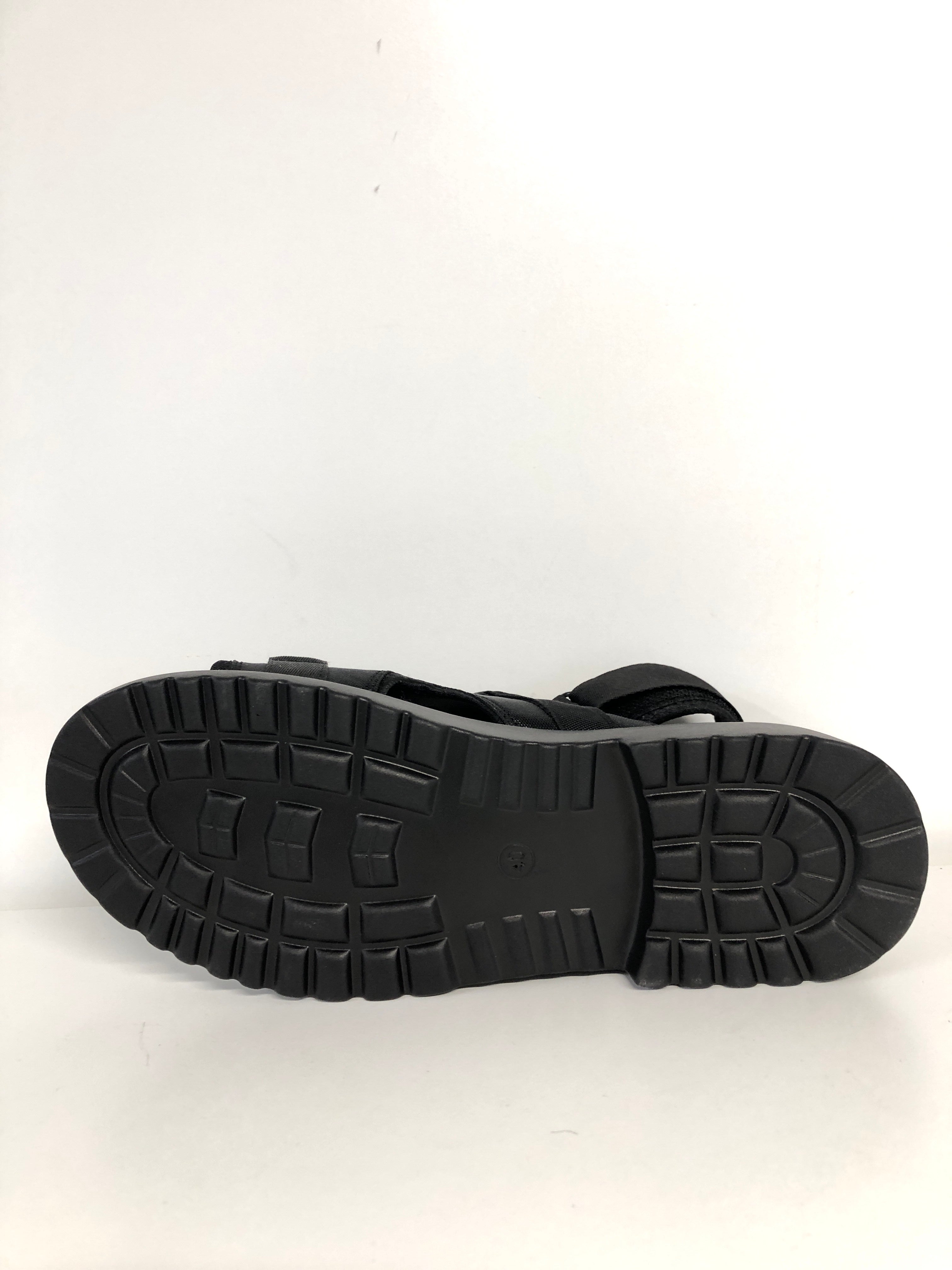 Oinak Sandaler