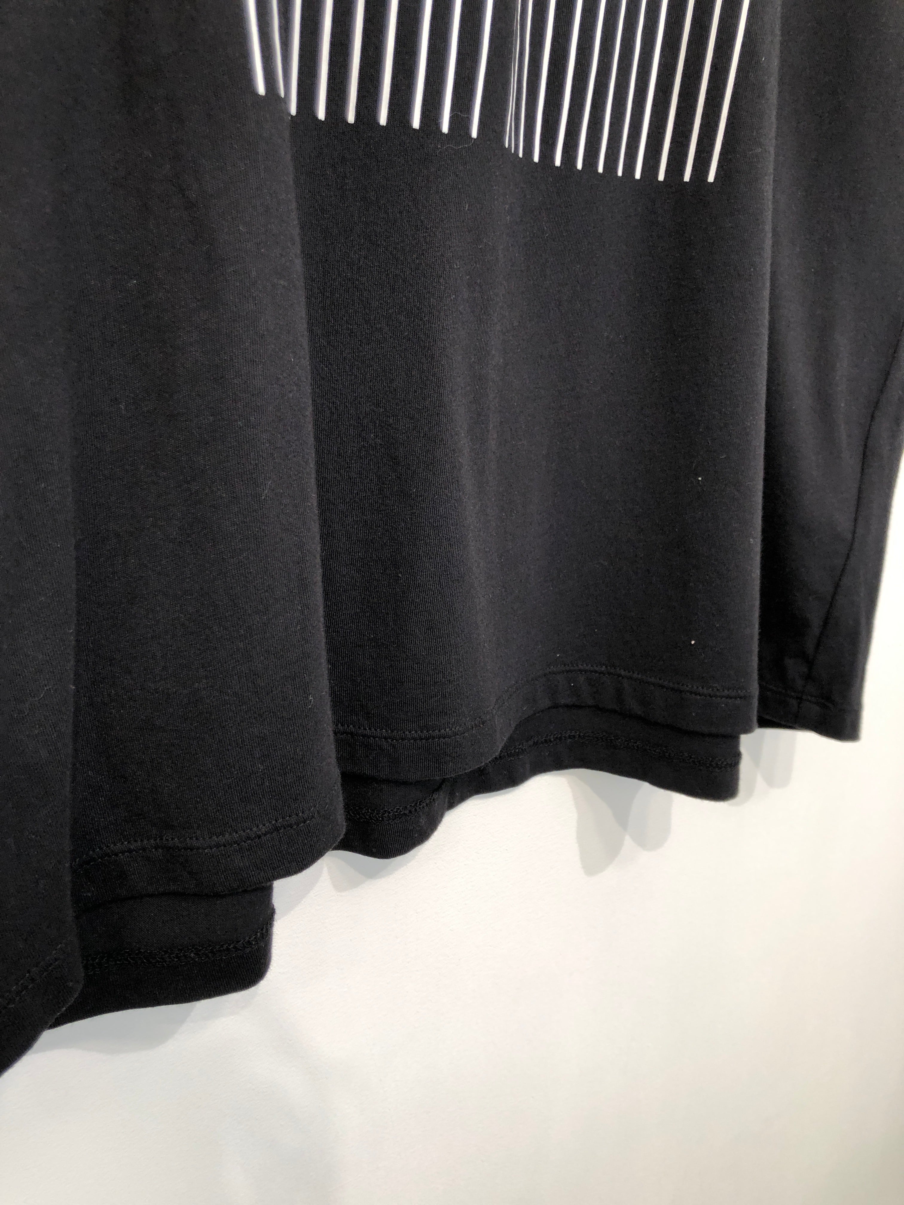 Uniqlo T-shirt