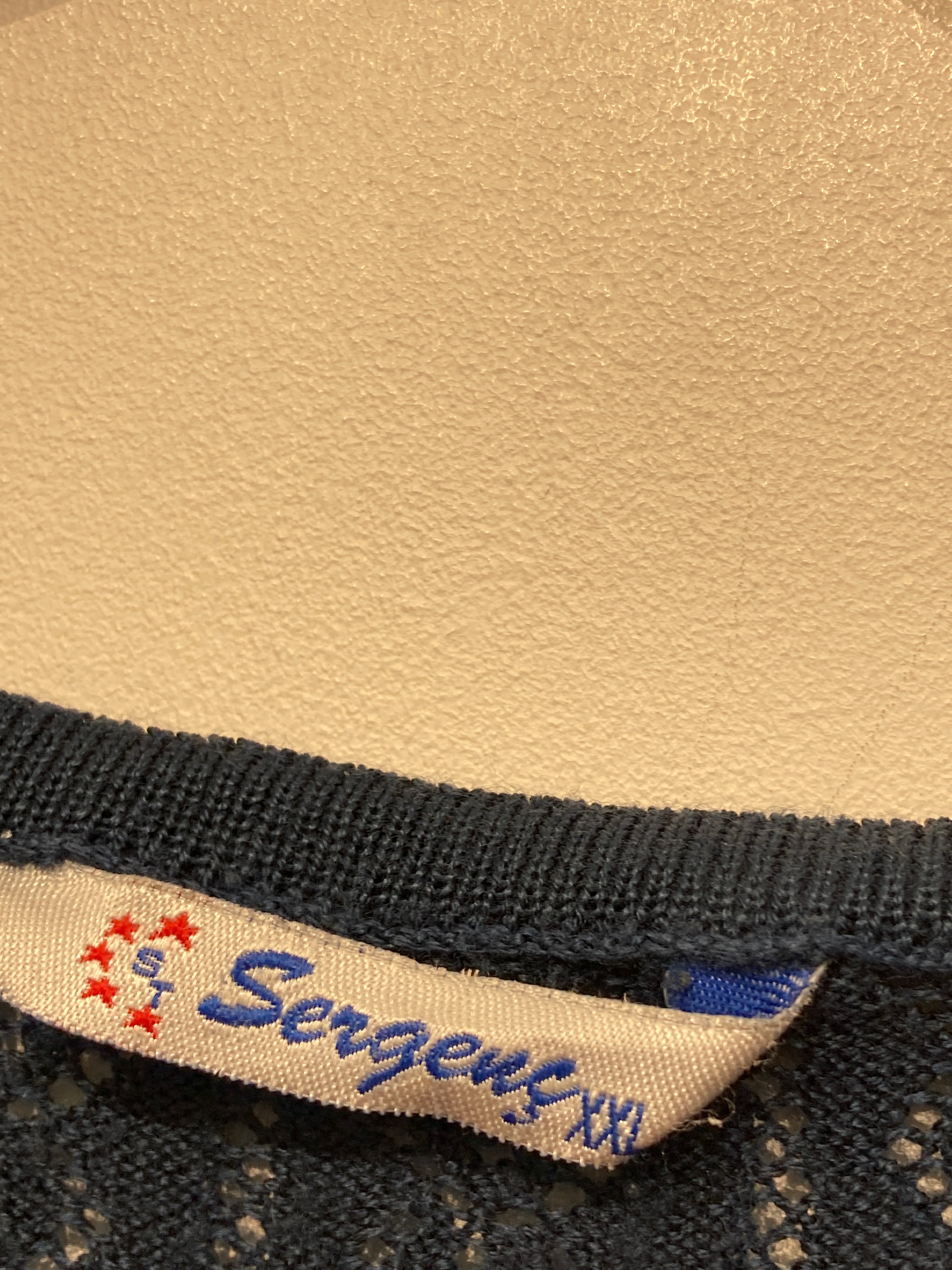Sergenç Vest