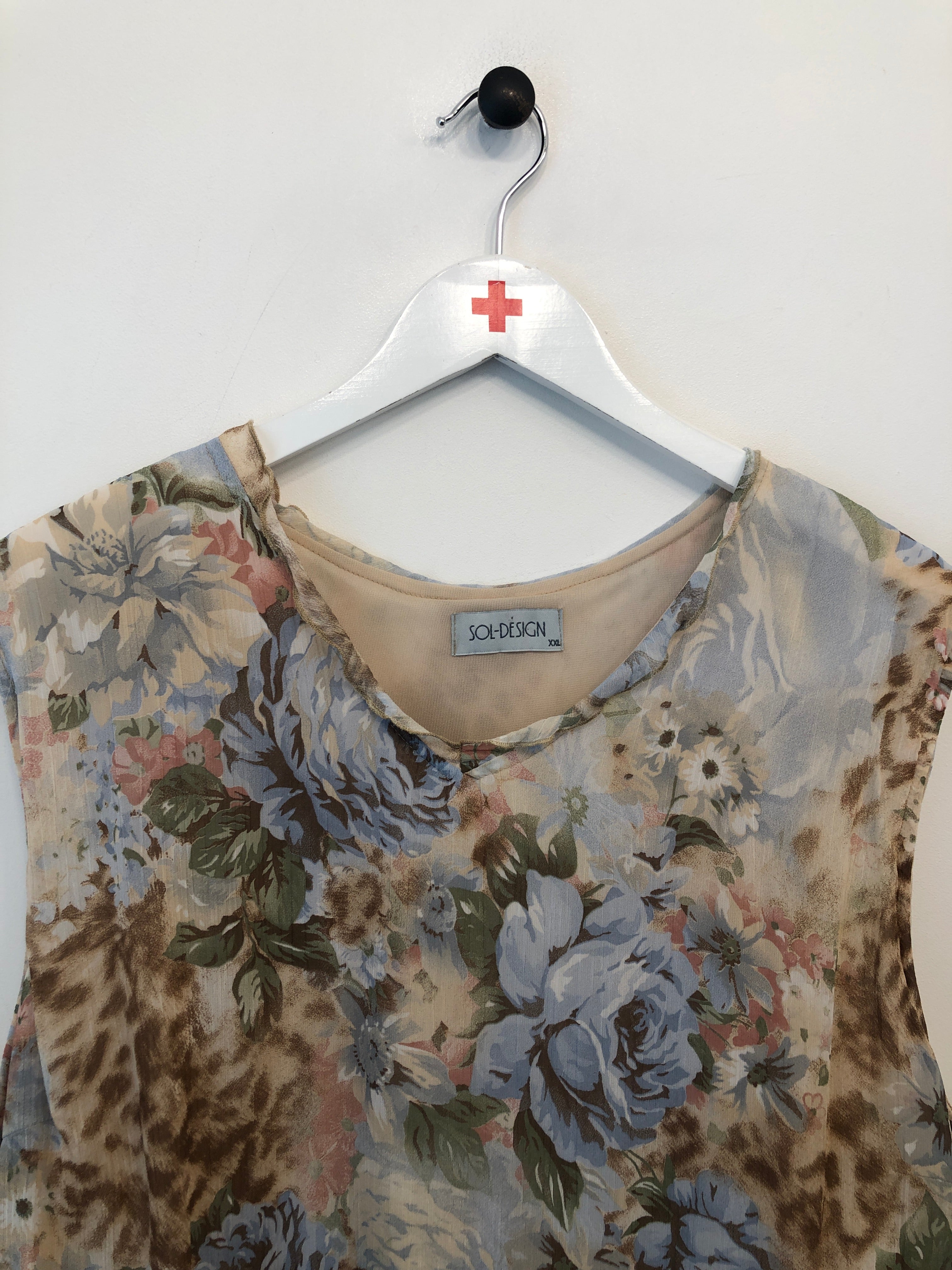 Sol Design Top
