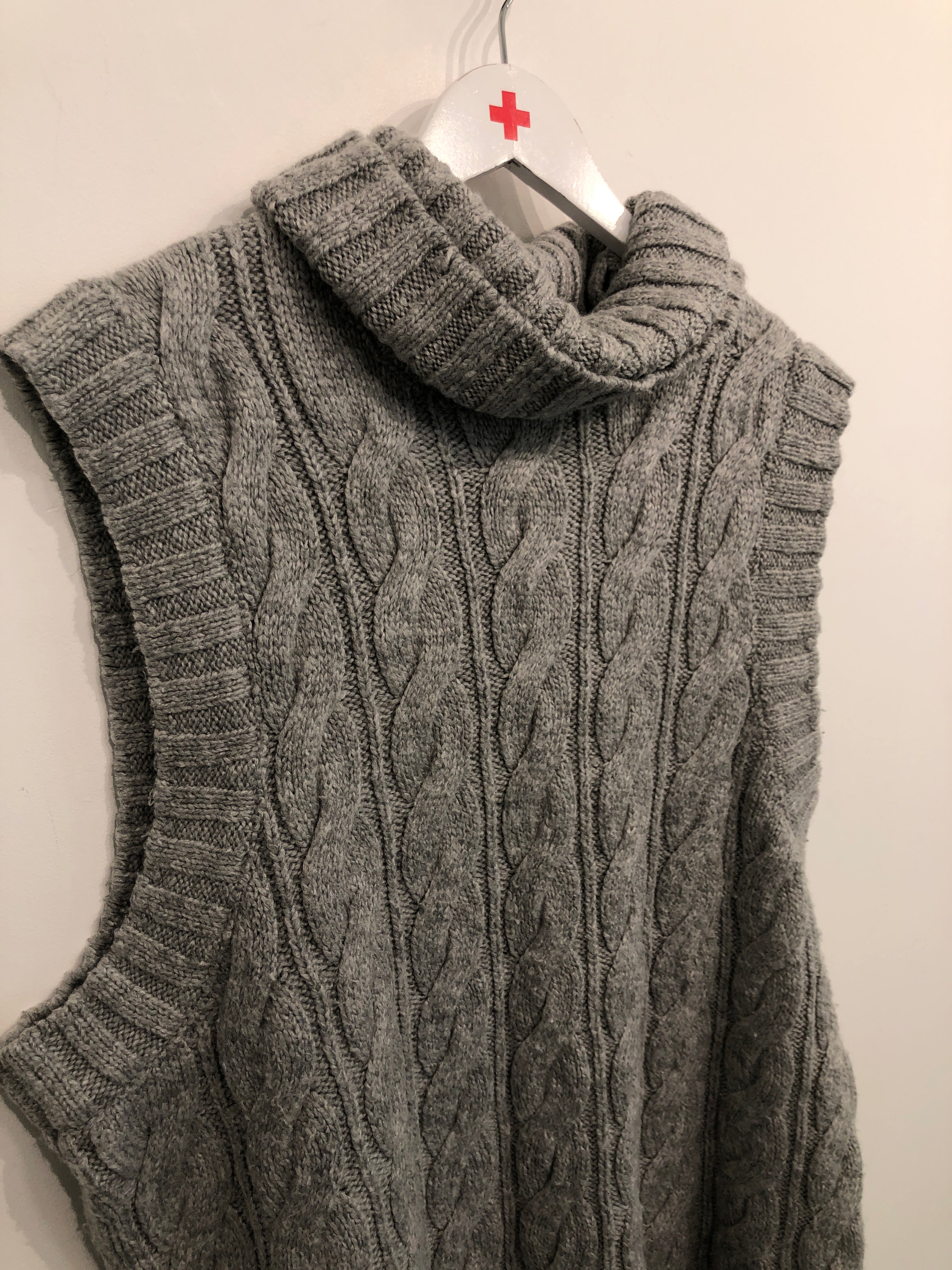 Y.A.S Vest