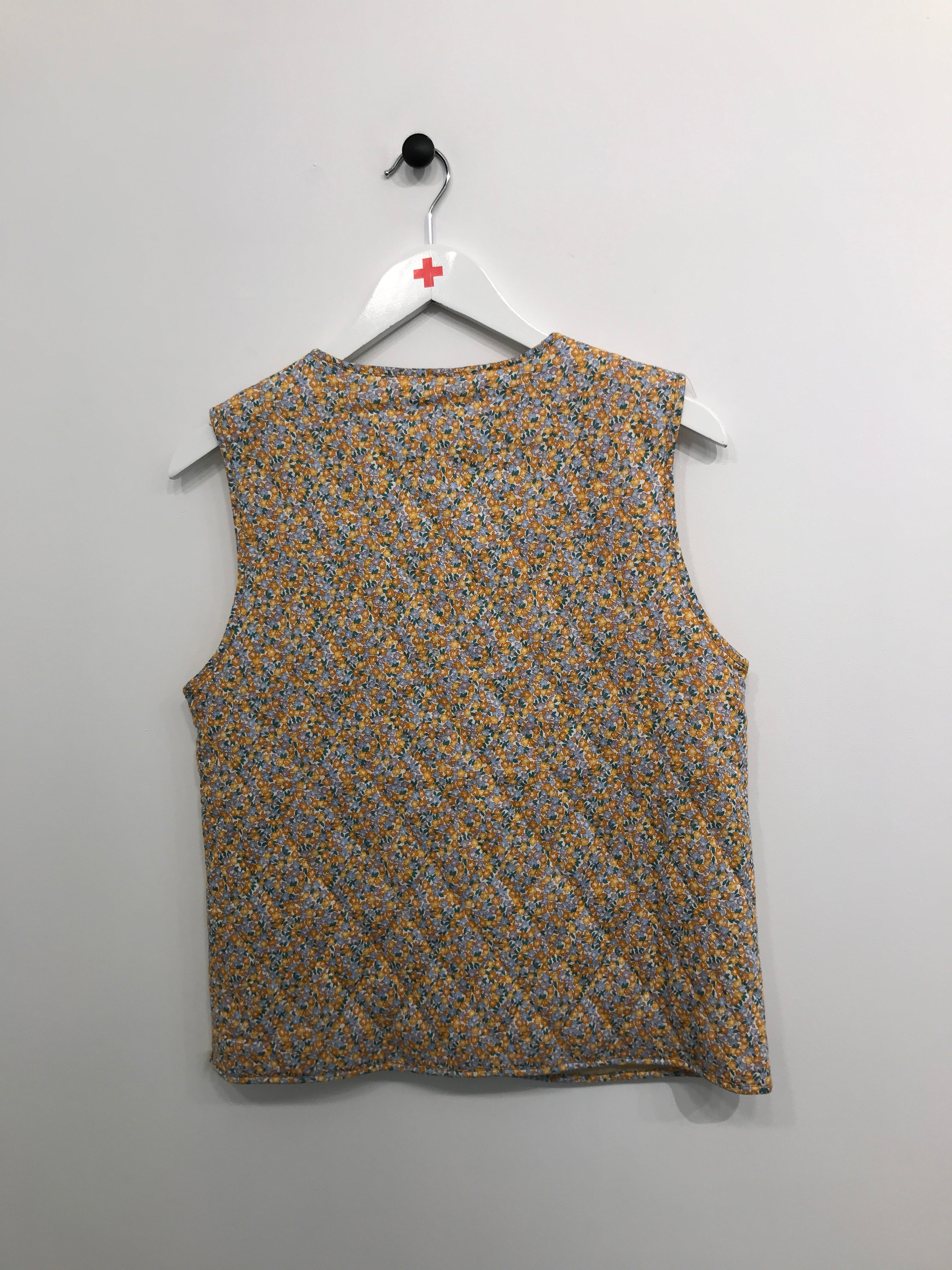 M by M Vest