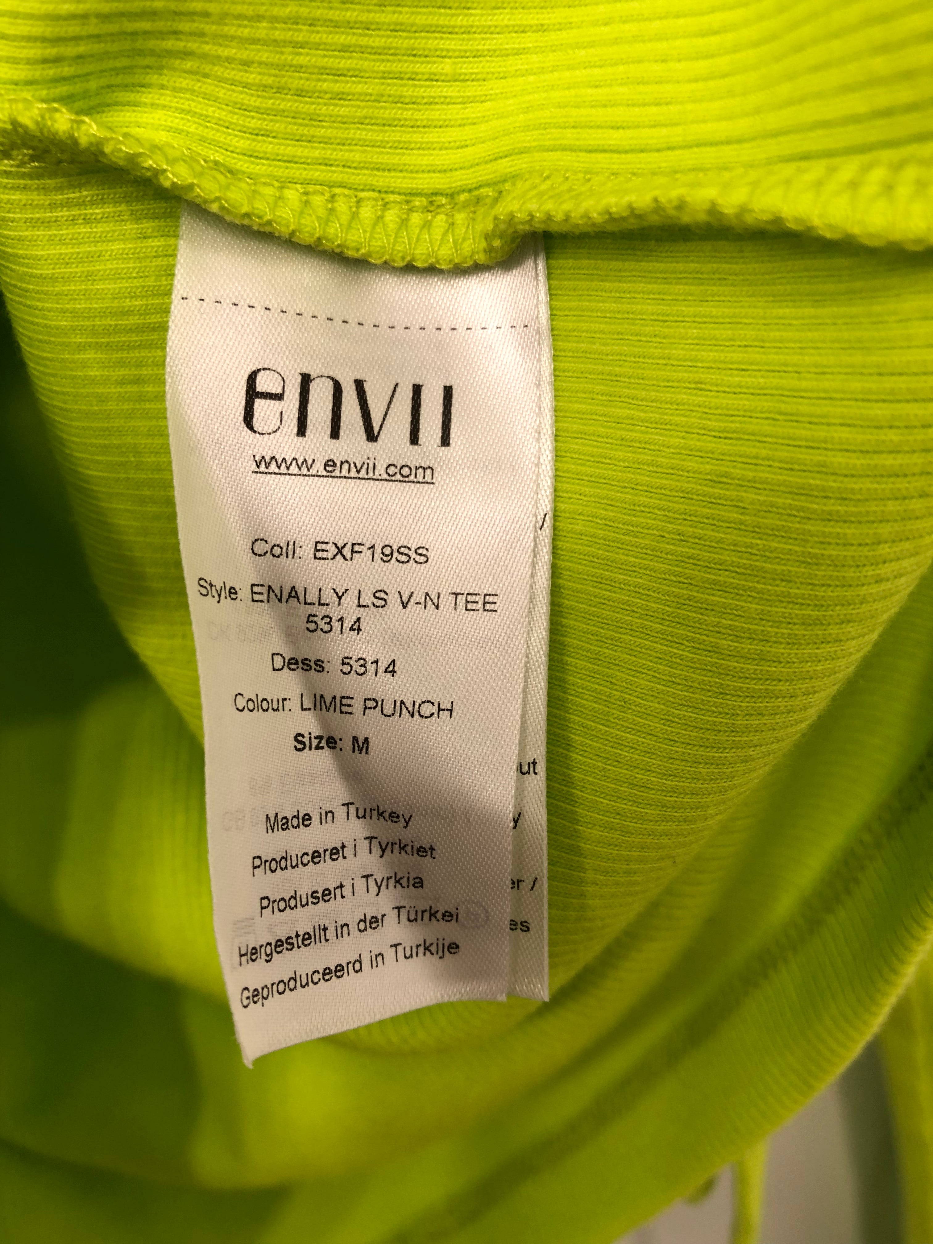 Envii Slå-om-bluse