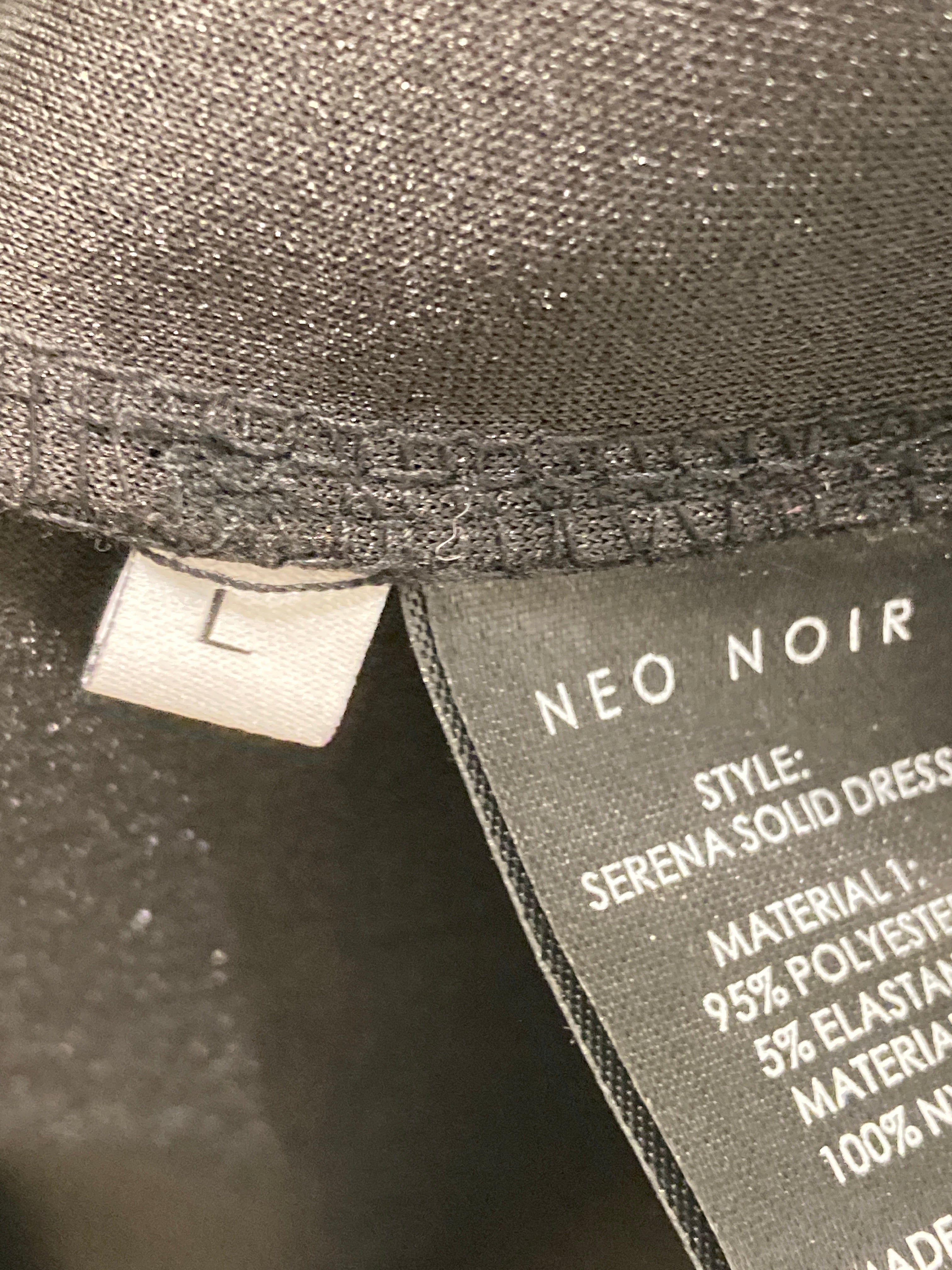 Neo Noir Kjole