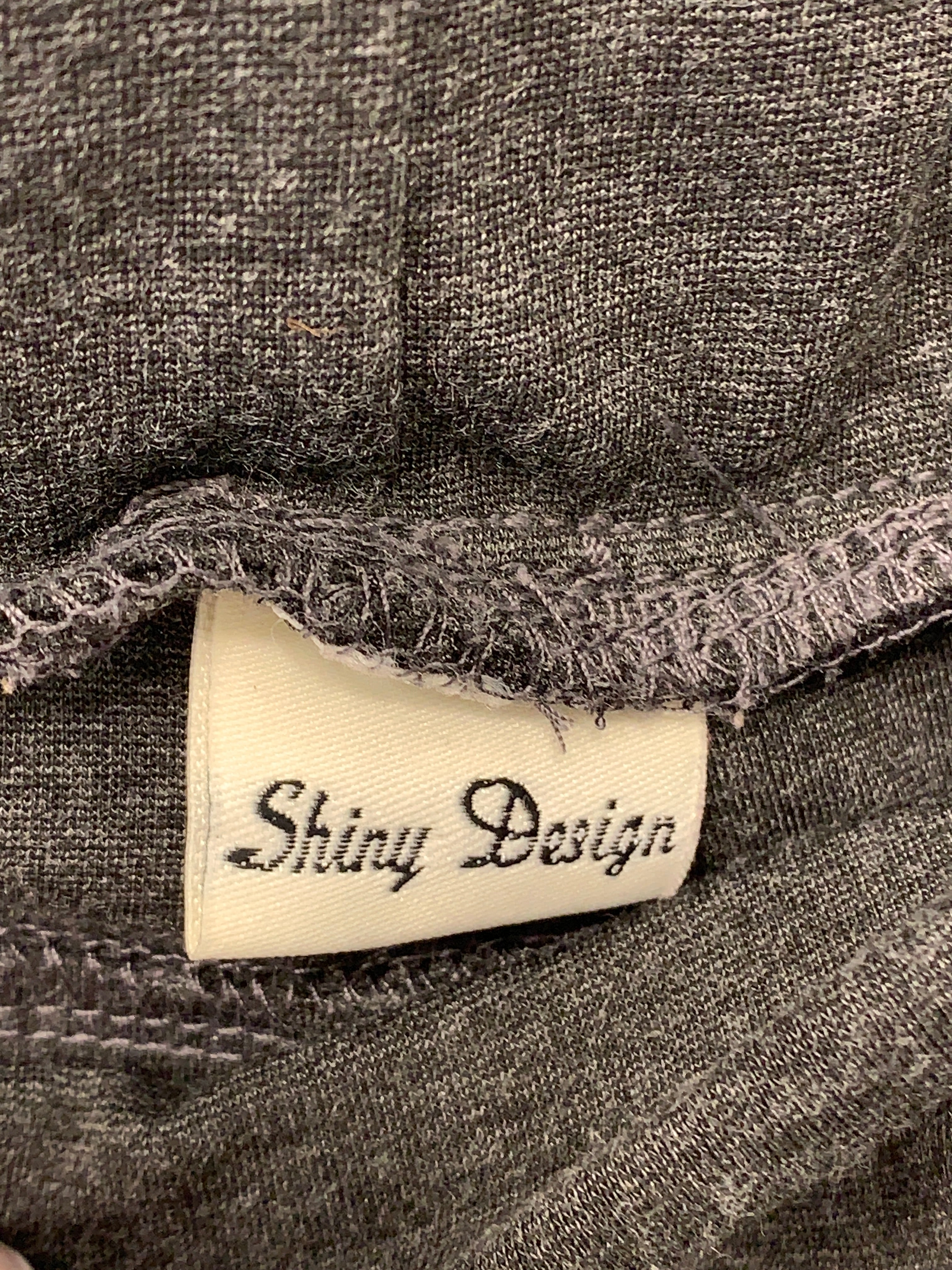 Shiny Design Bukser