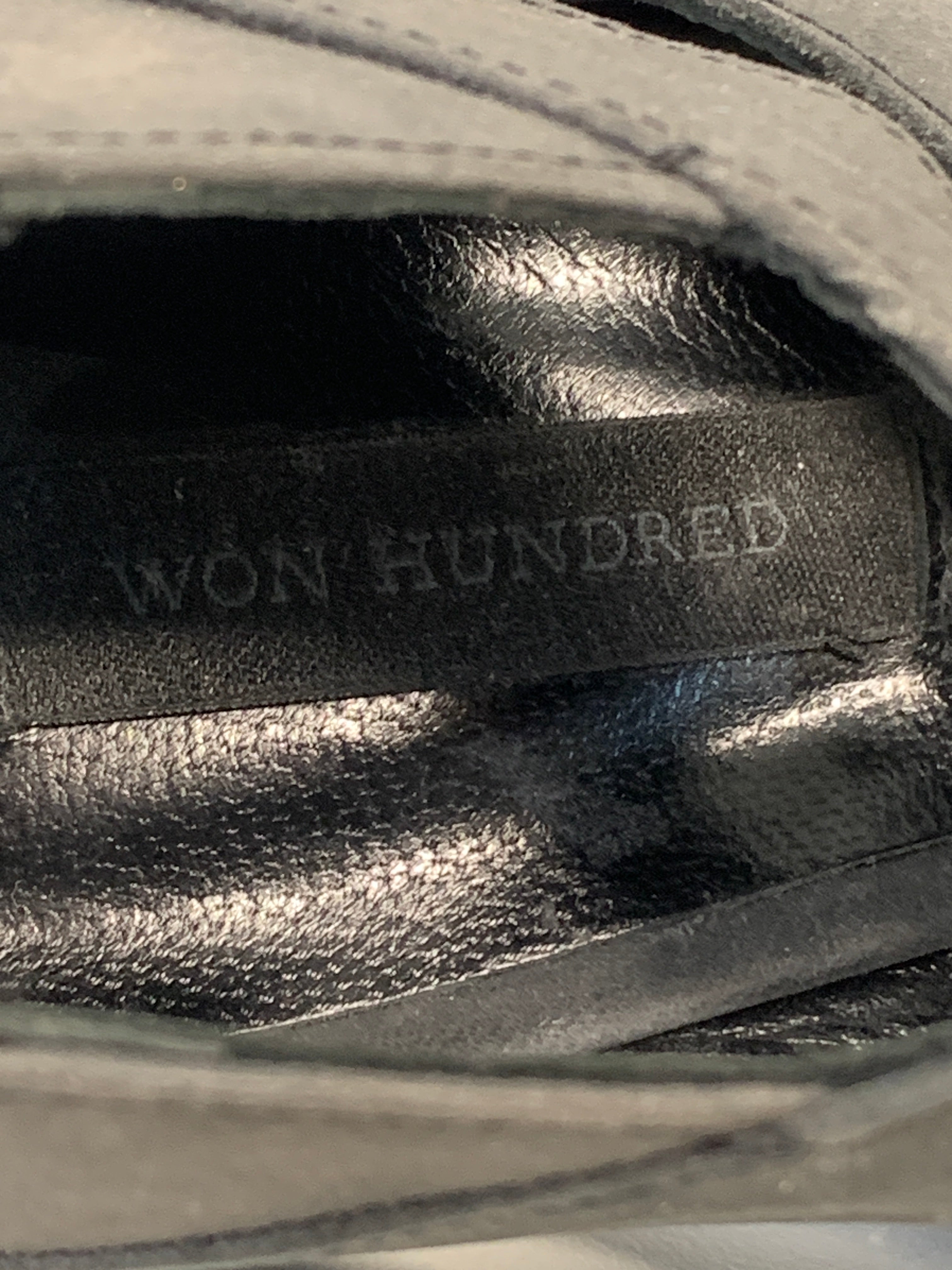 Won Hundred Sko