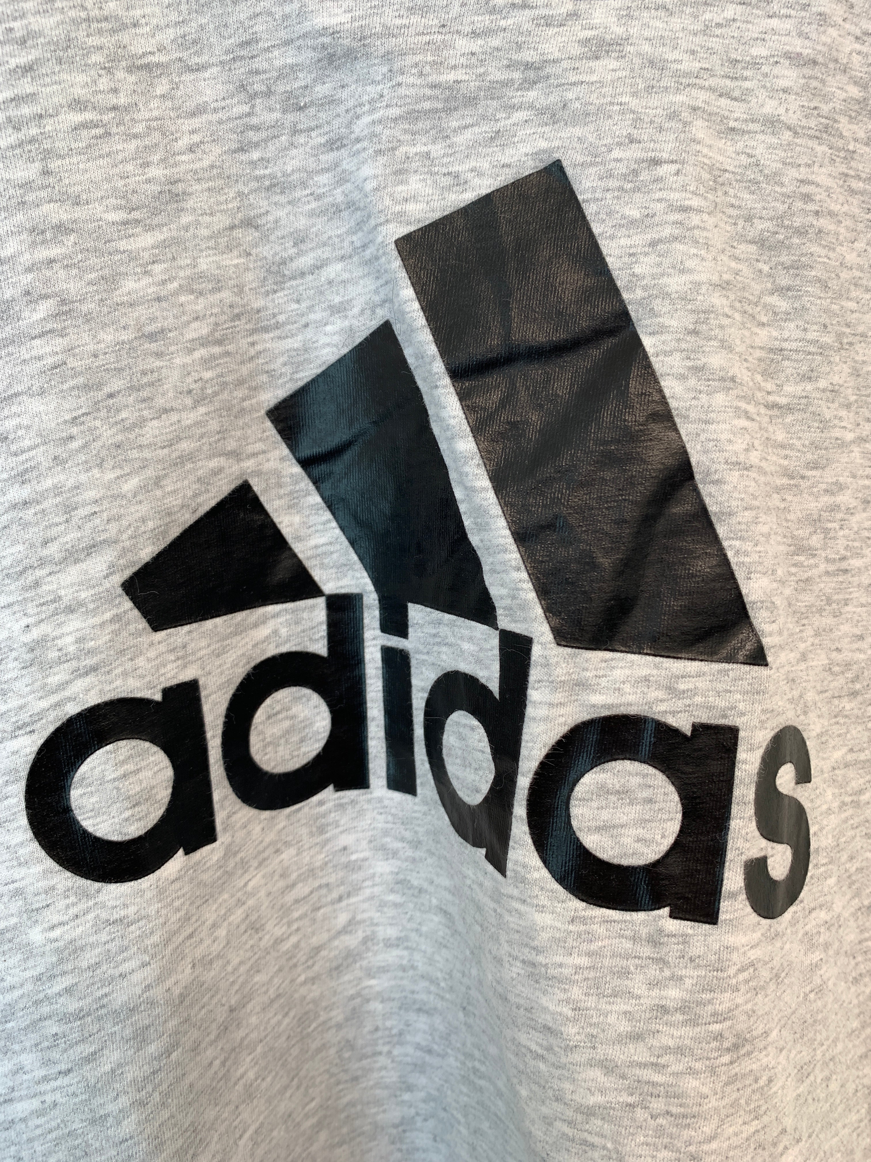 Adidas T-Shirt