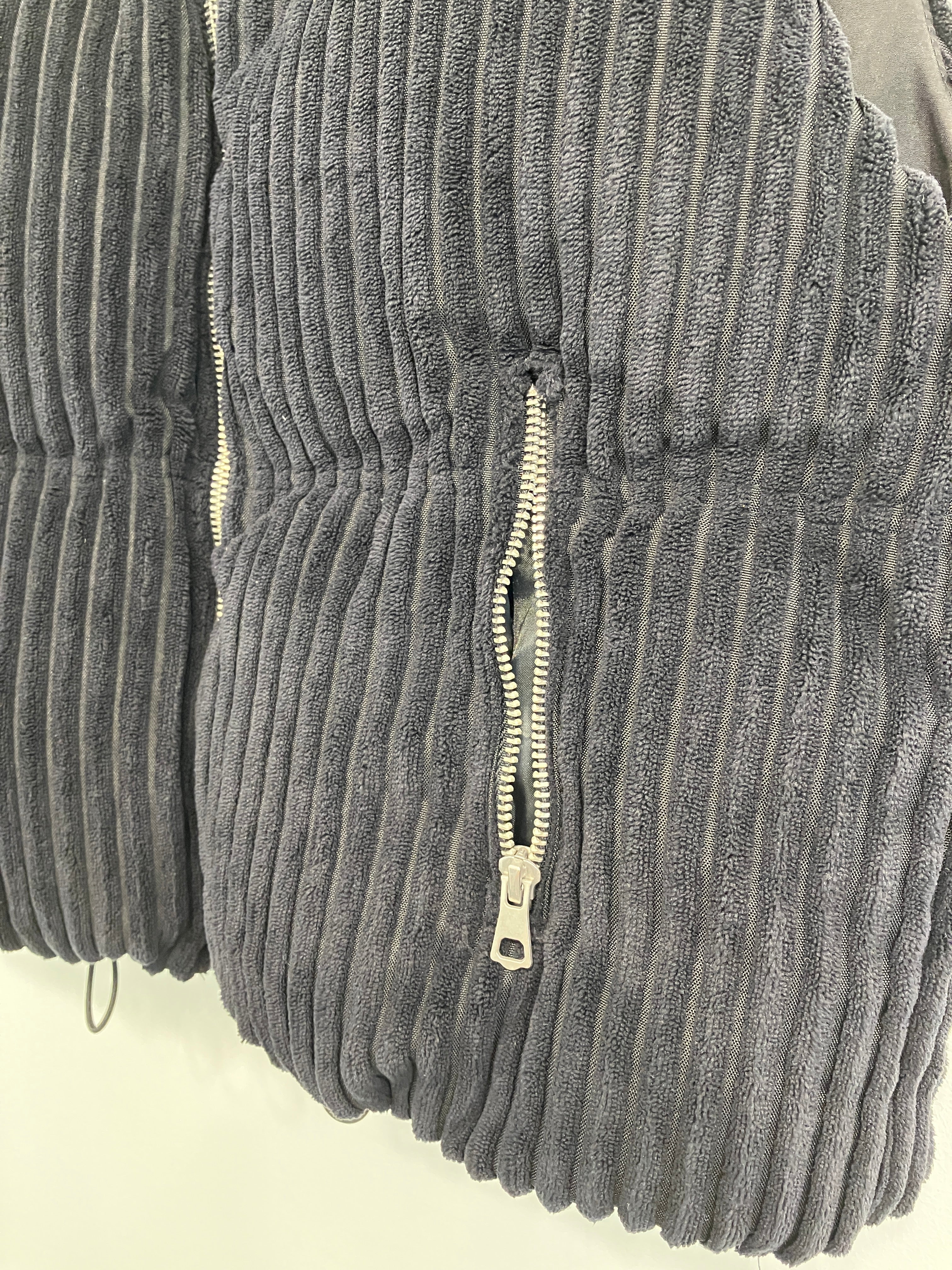 FB Sisters Vest