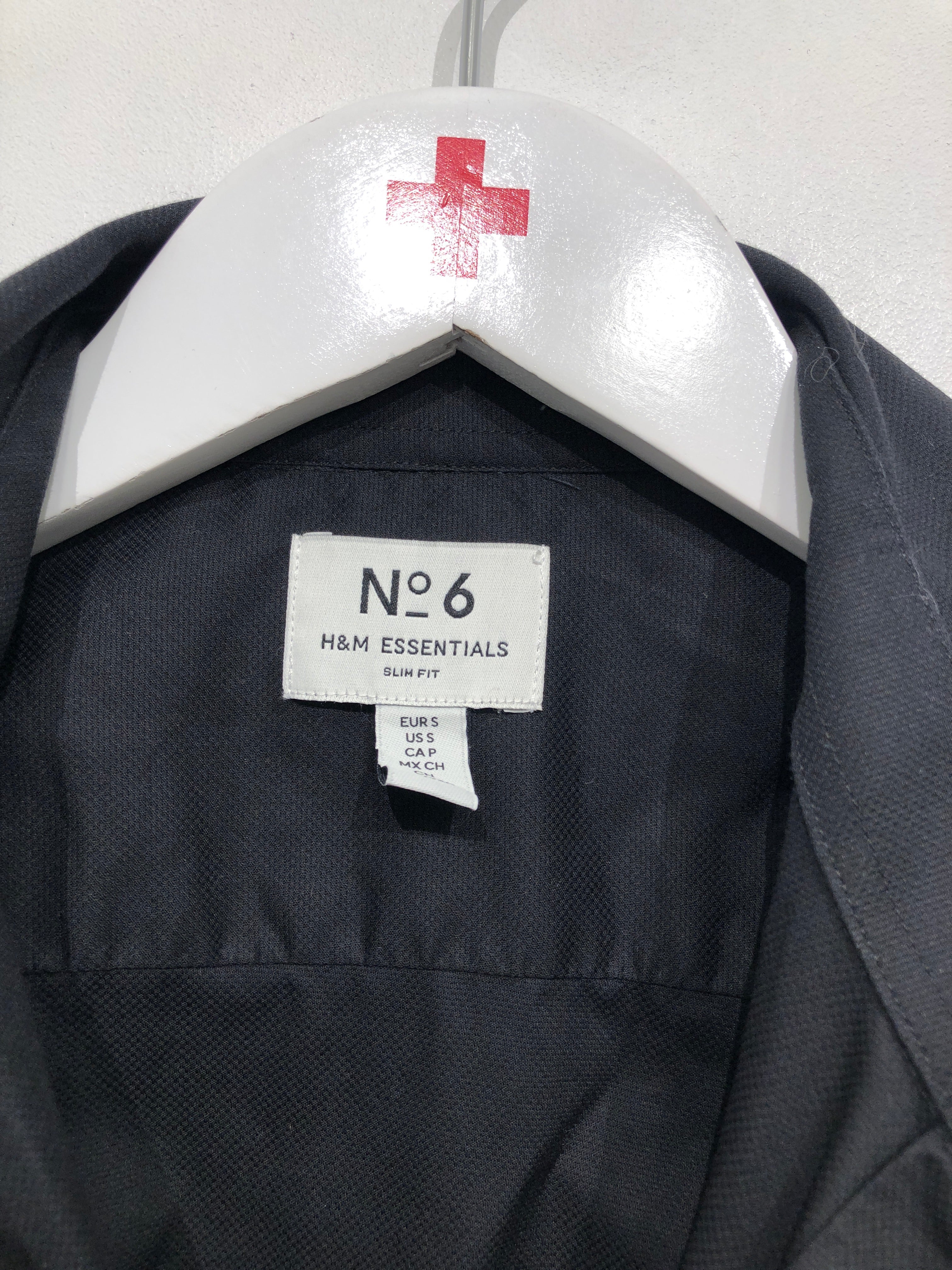 No 6 H&M Essentials Skjorte