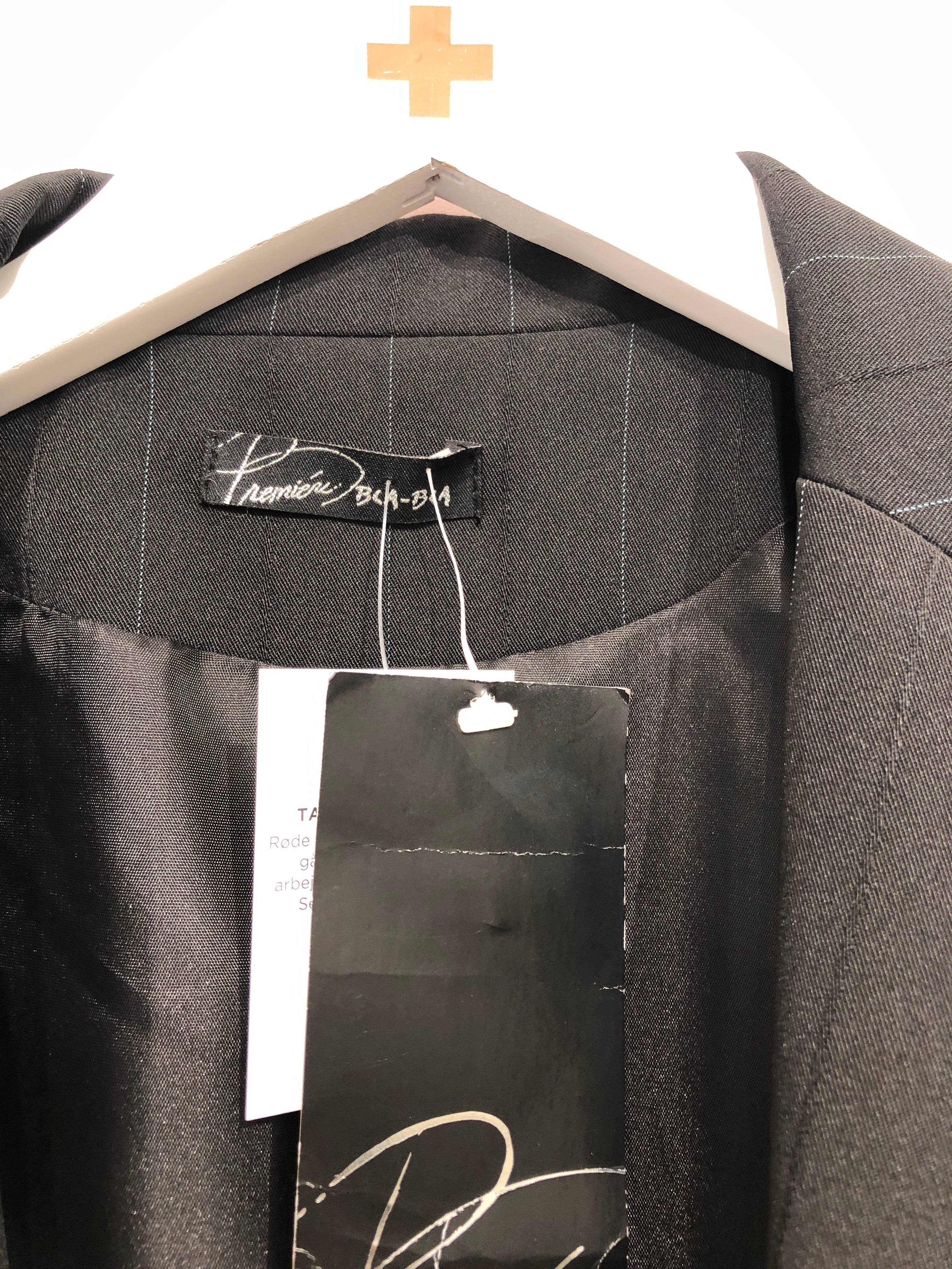 Premiere Bla-Bla Blazer