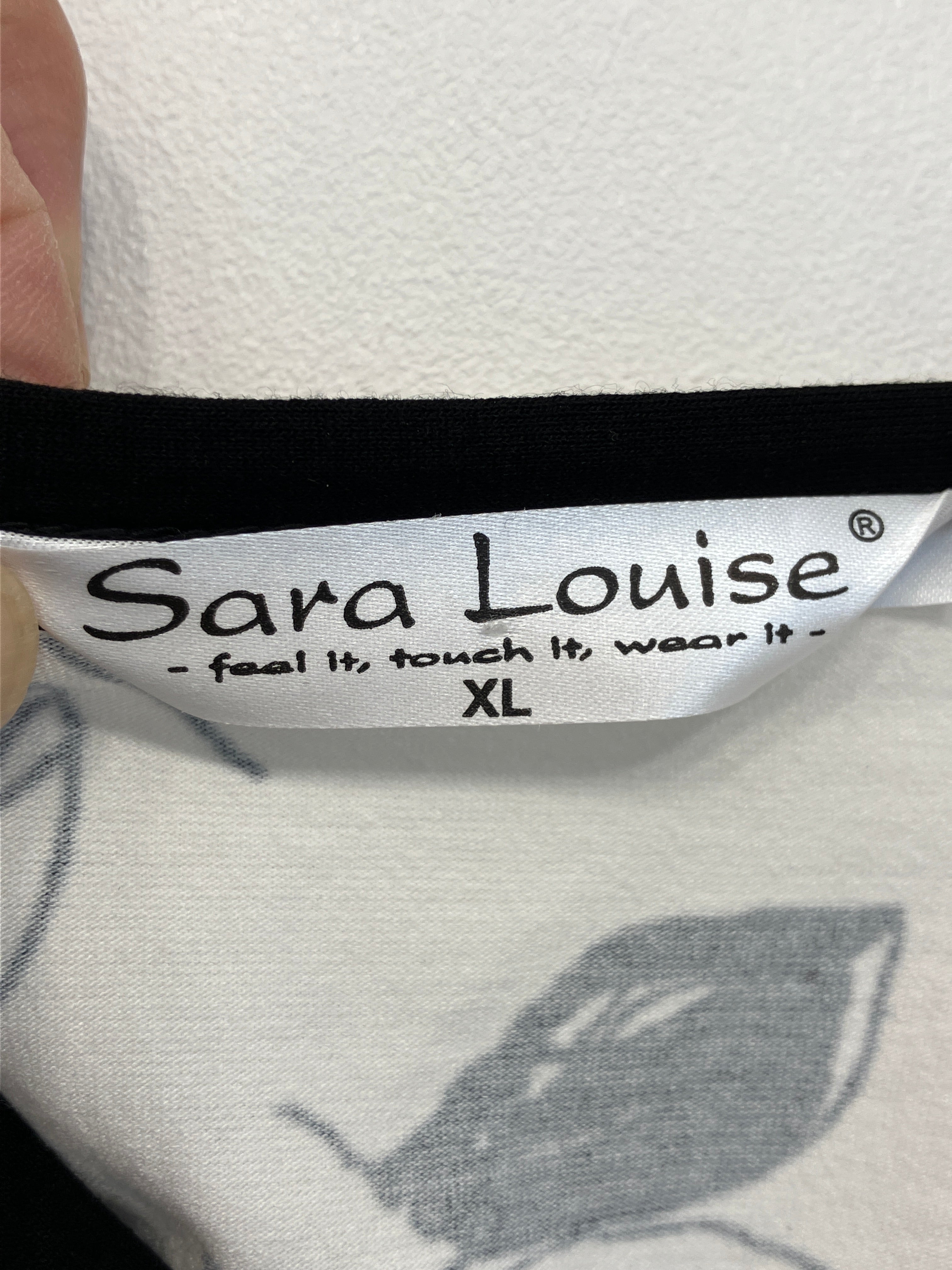 Sara Louise Bluse