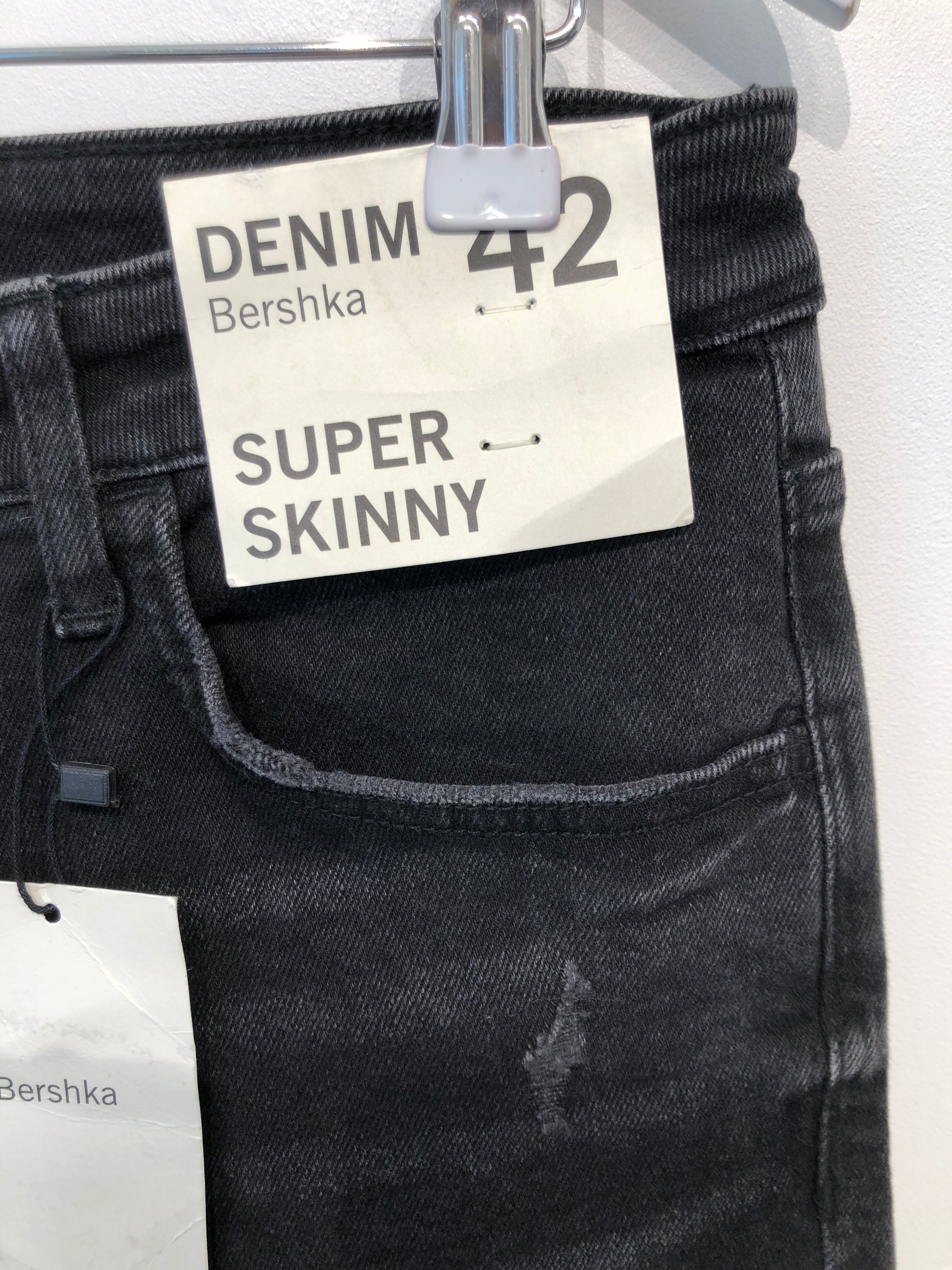 Bershka Shorts