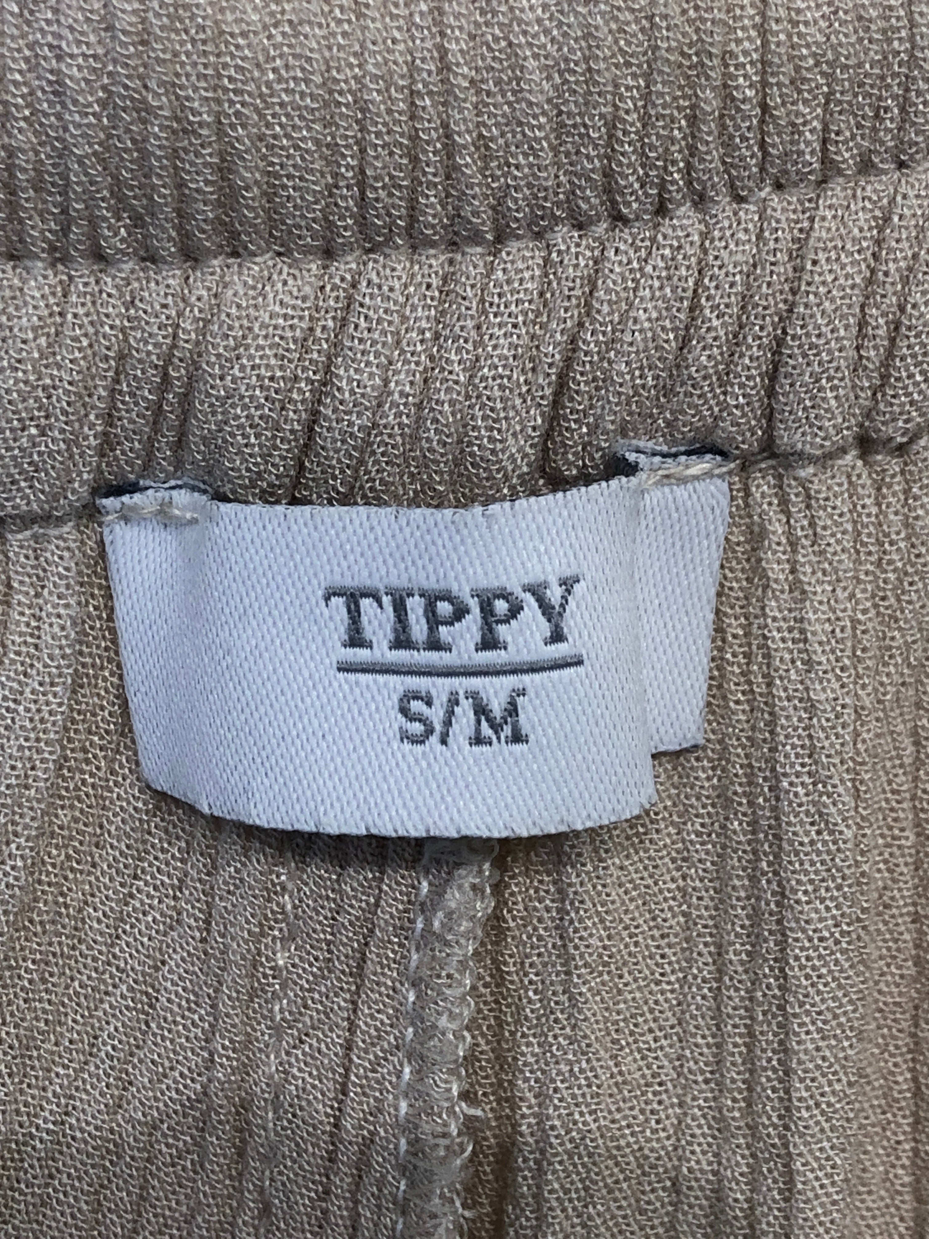Tippy Bukser