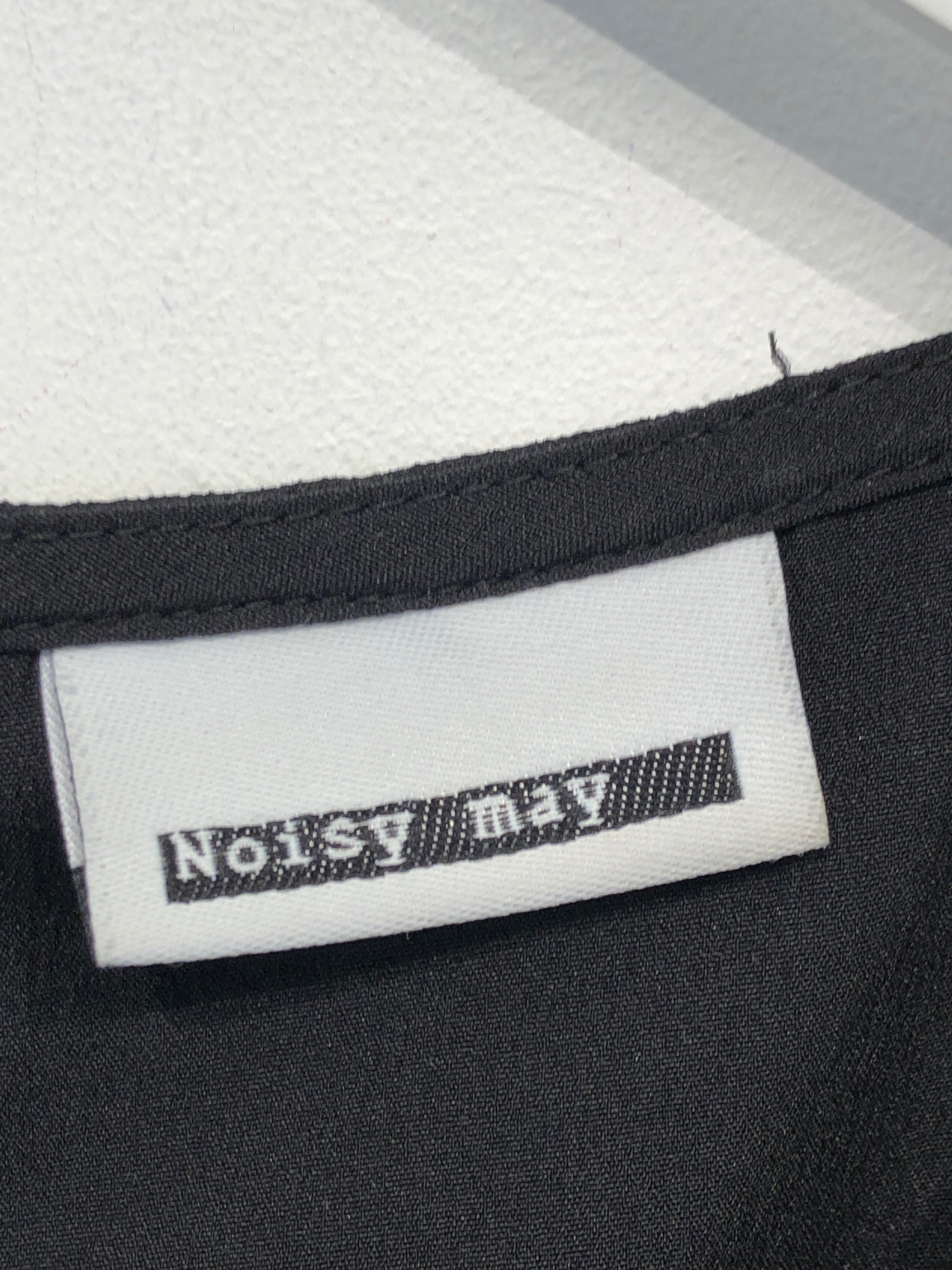 Nosiy May Buksedragt