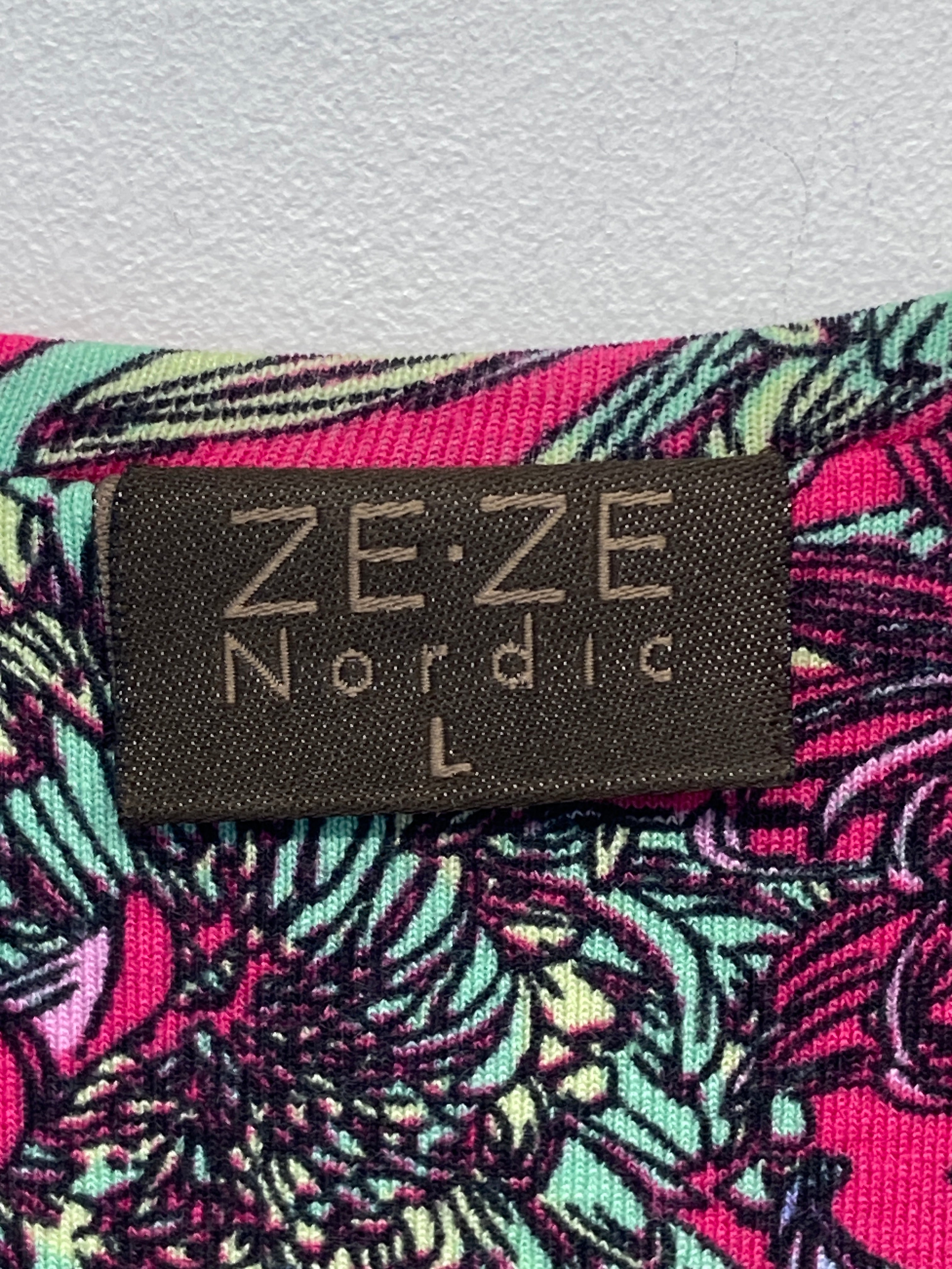 Ze Ze Nordic Kjole