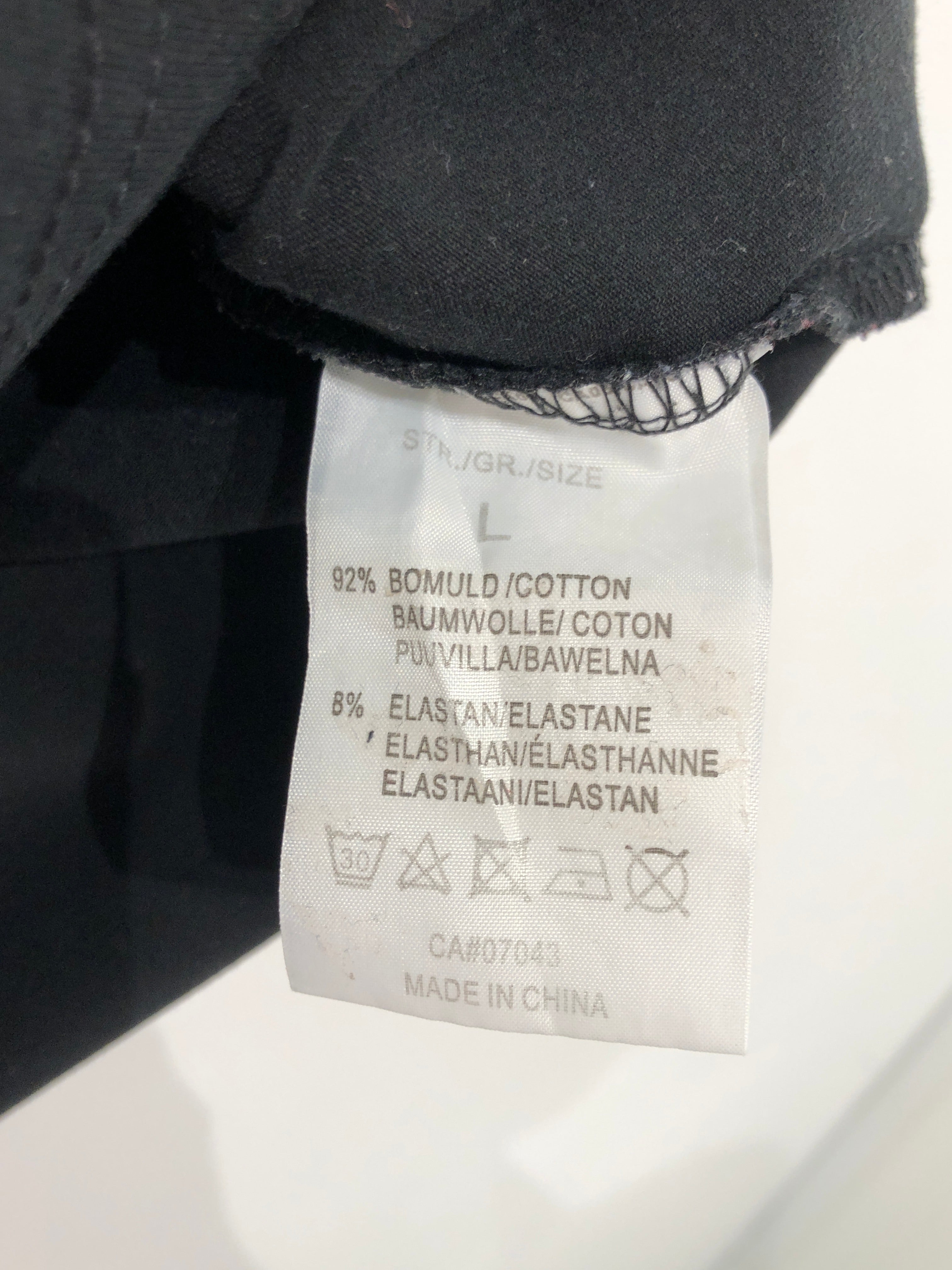 B.Women T-Shirt
