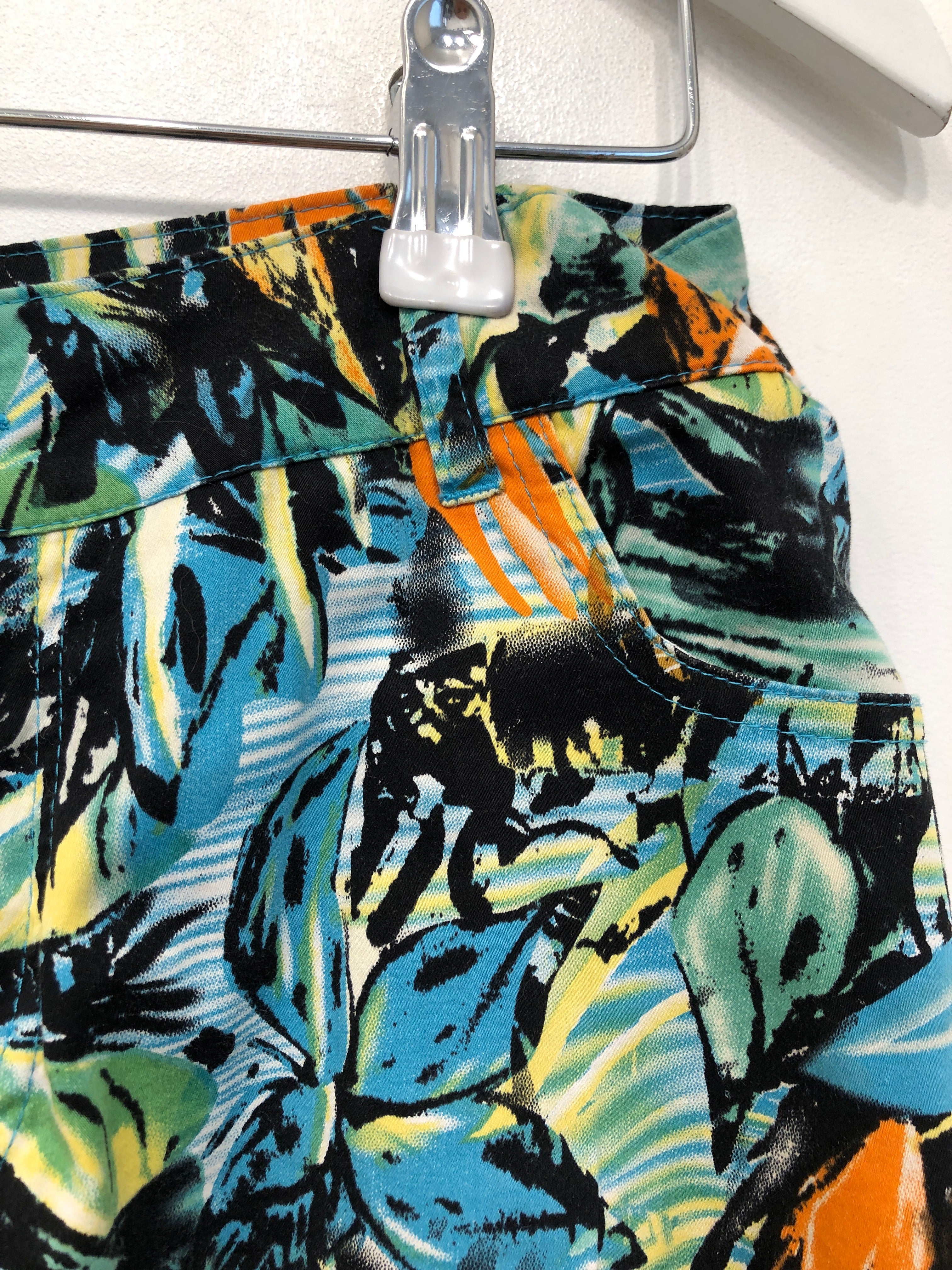 AXXS Shorts