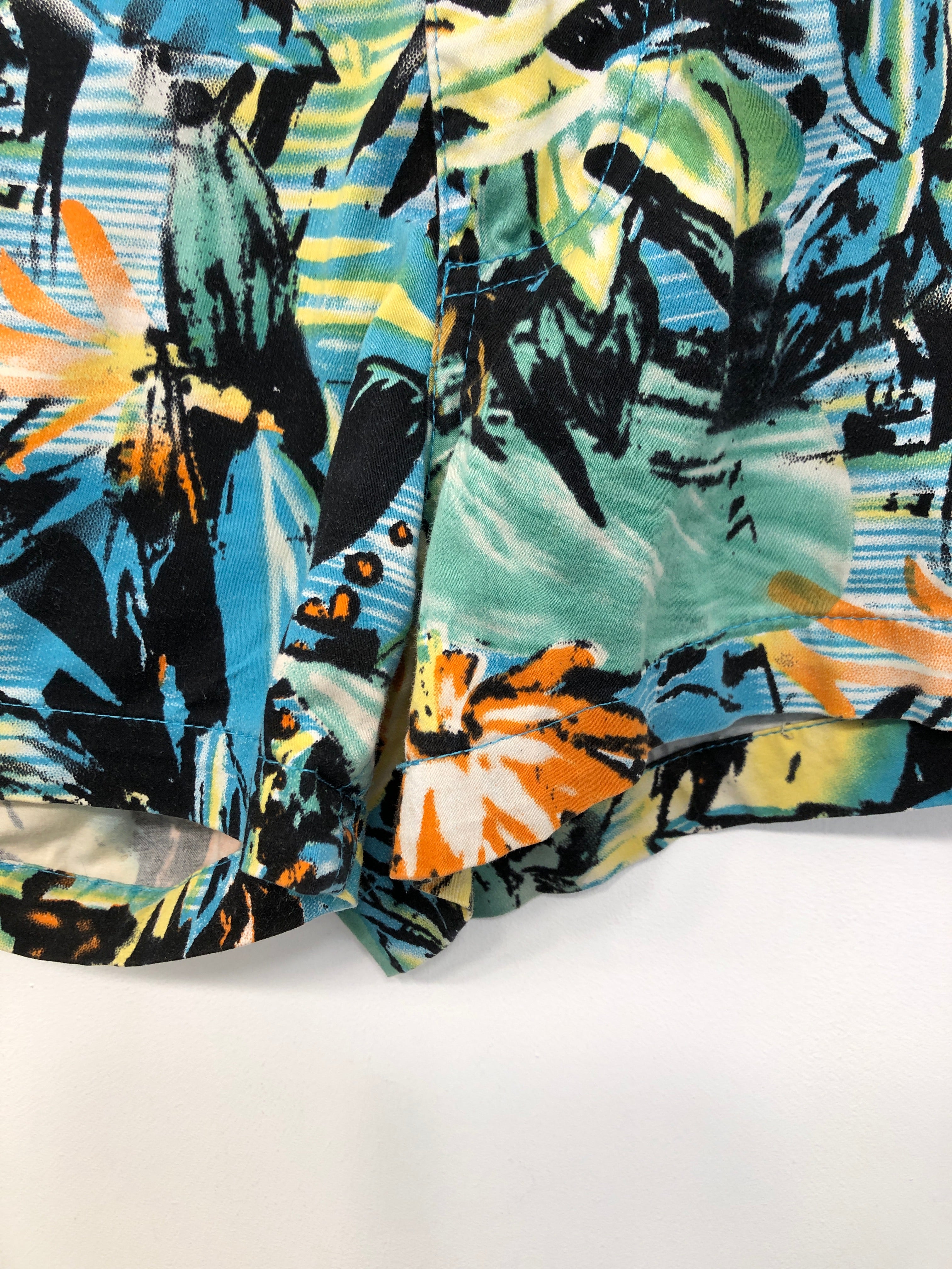 AXXS Shorts
