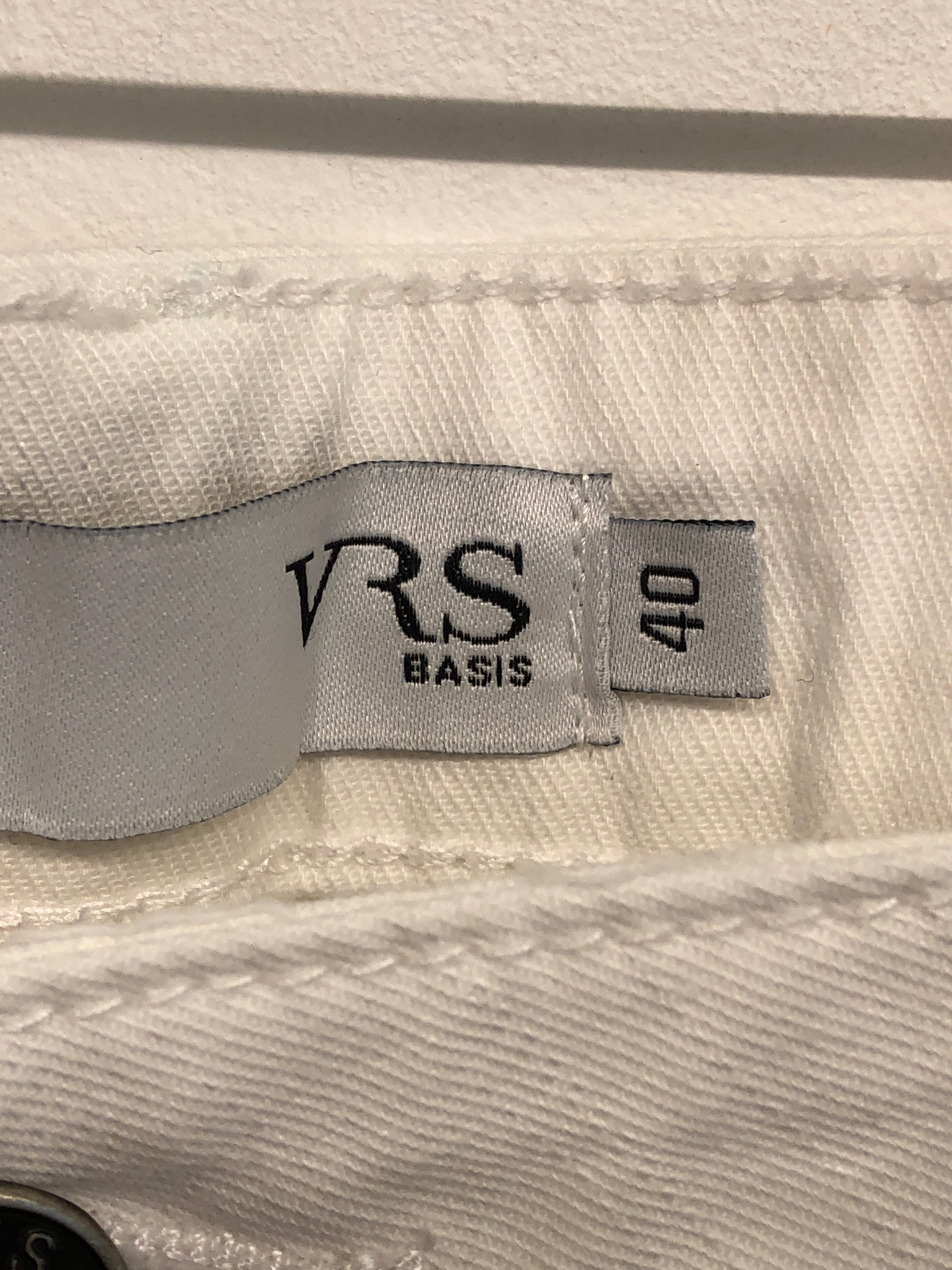 VRS Basis Shorts