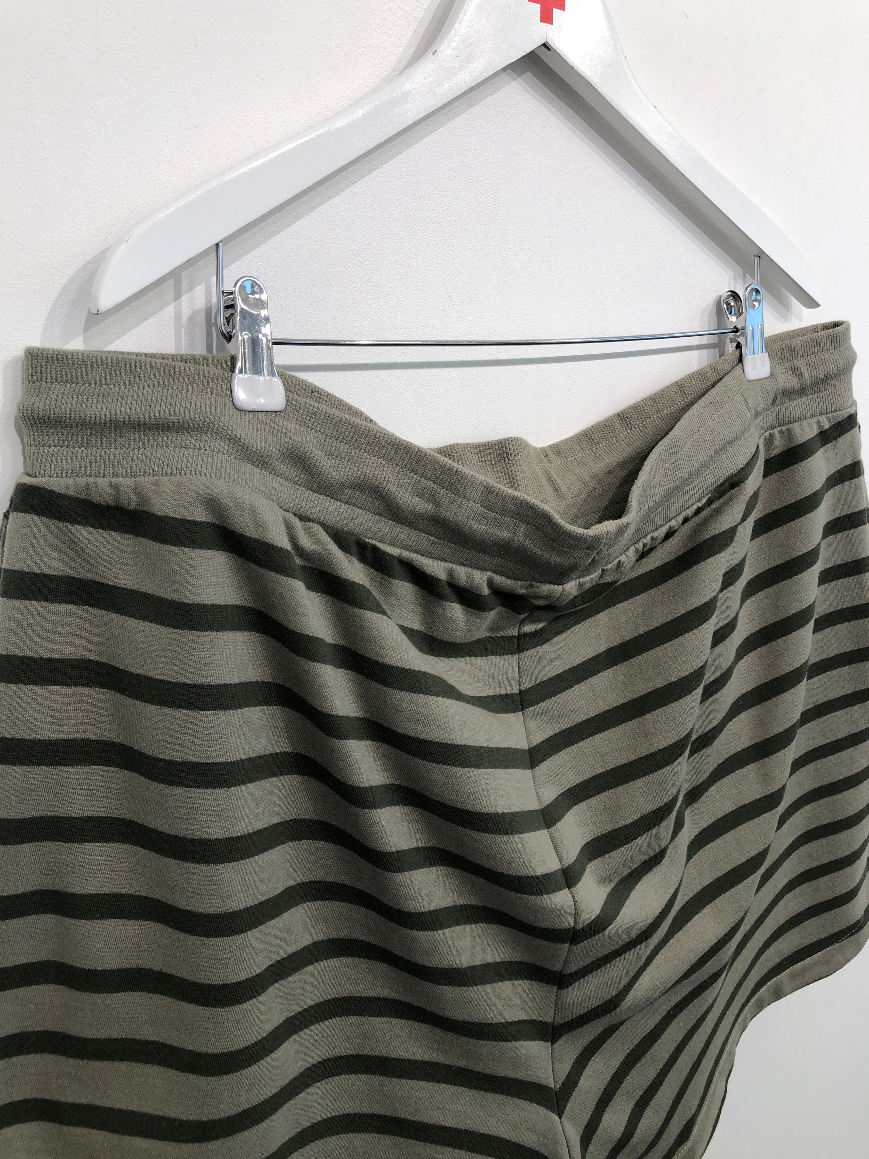Jackie VRS Shorts