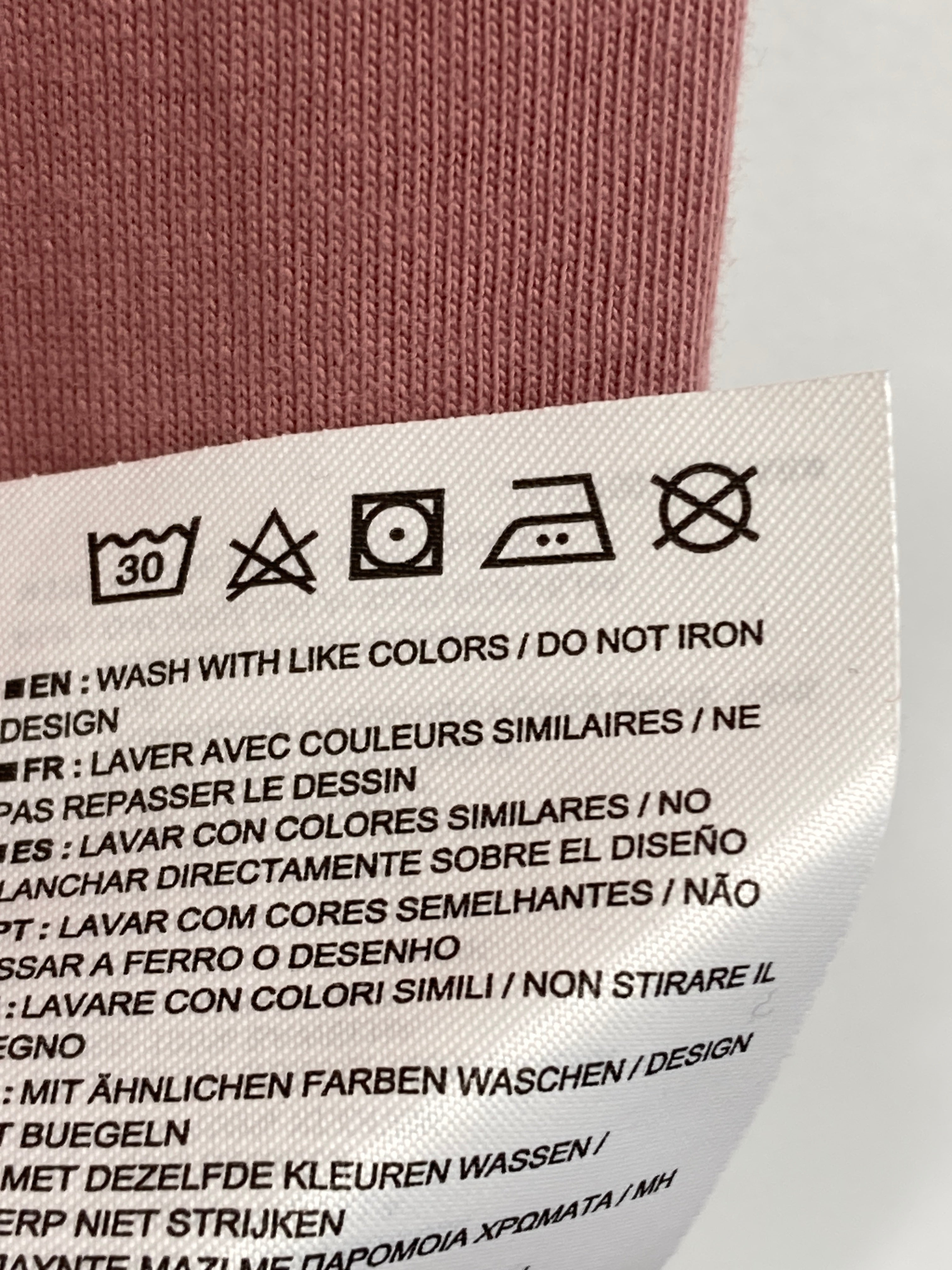 Converse T-shirt