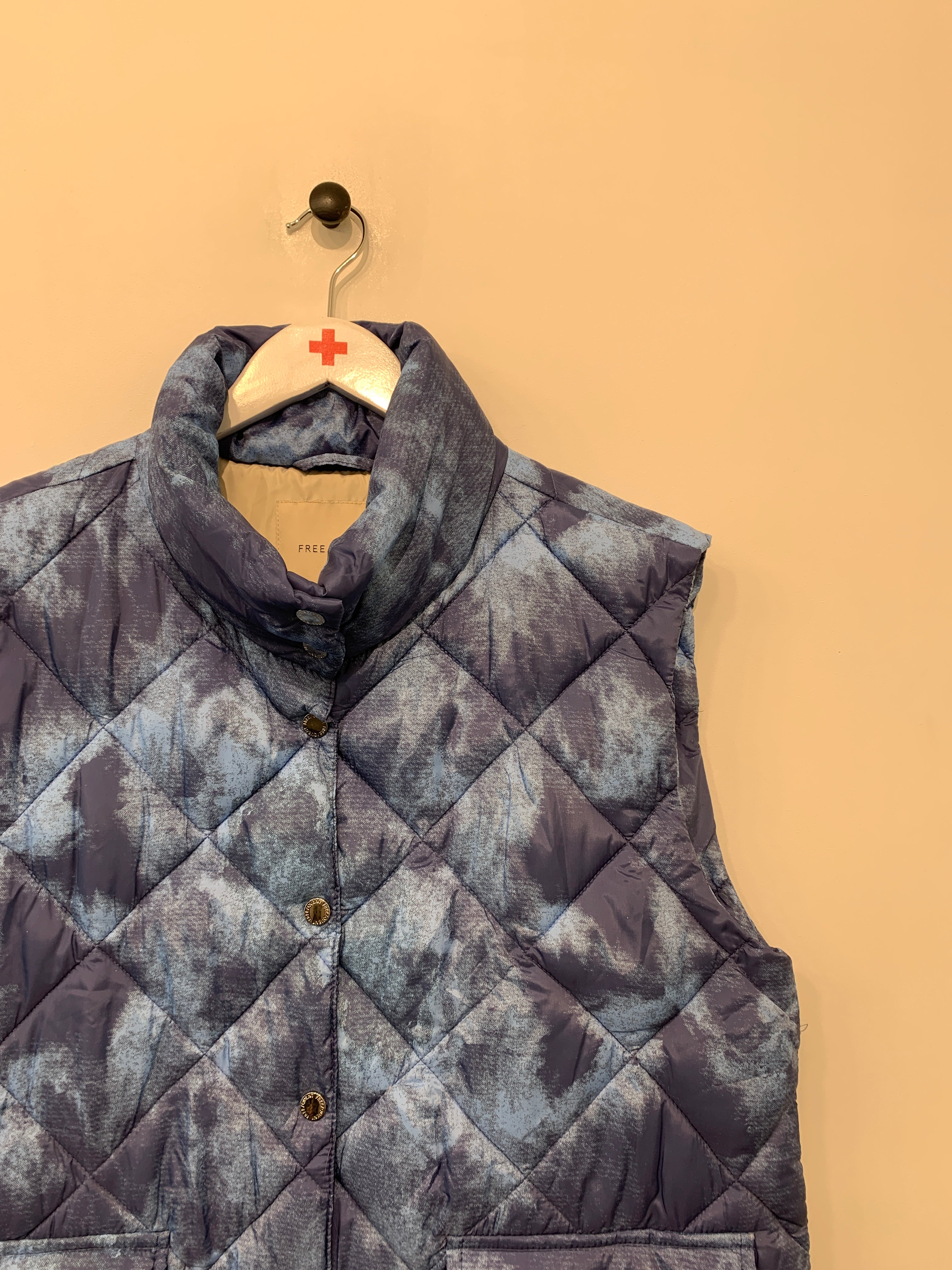 Freequent Vest