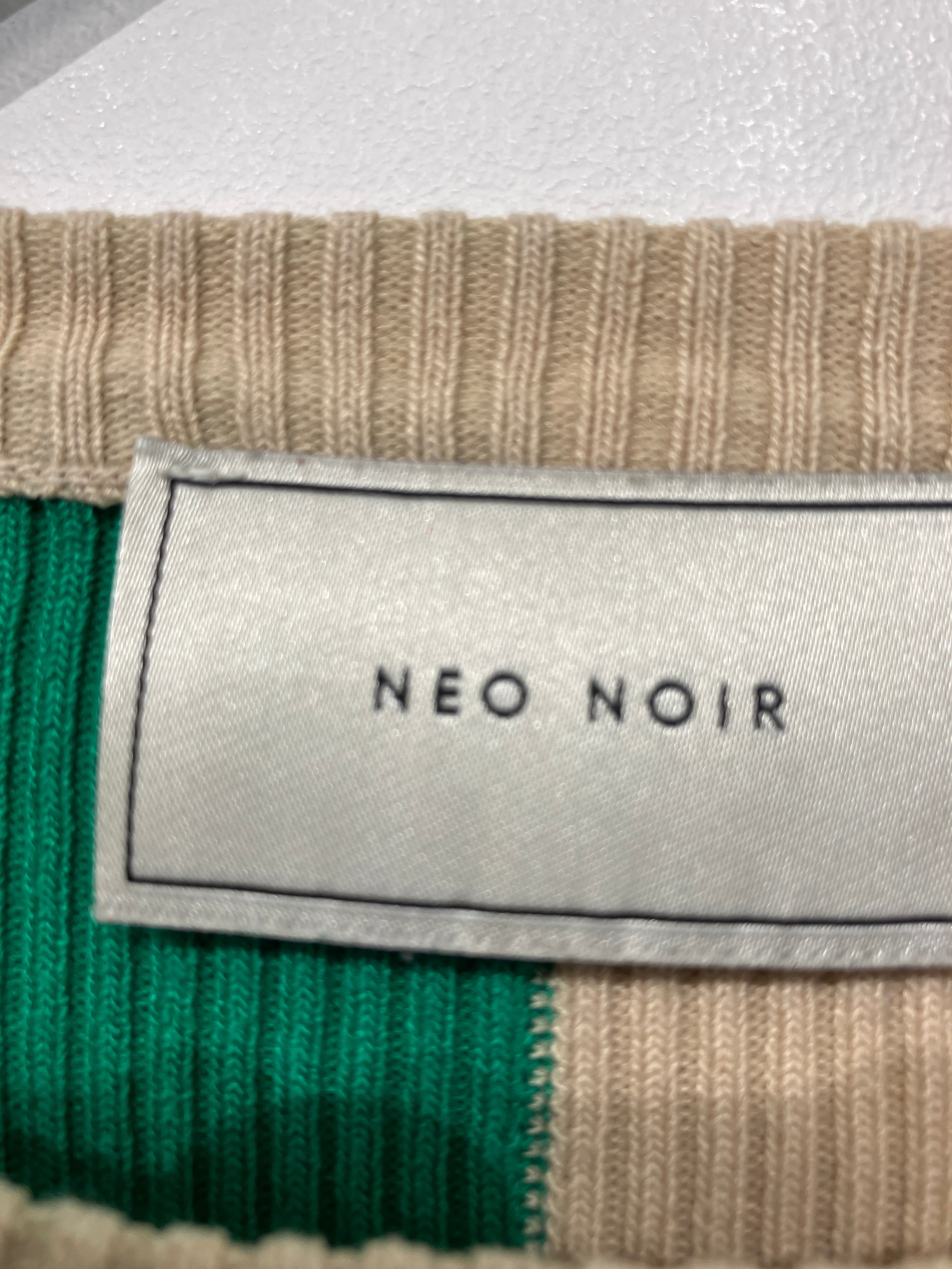 Neo Noir Strik Bluse