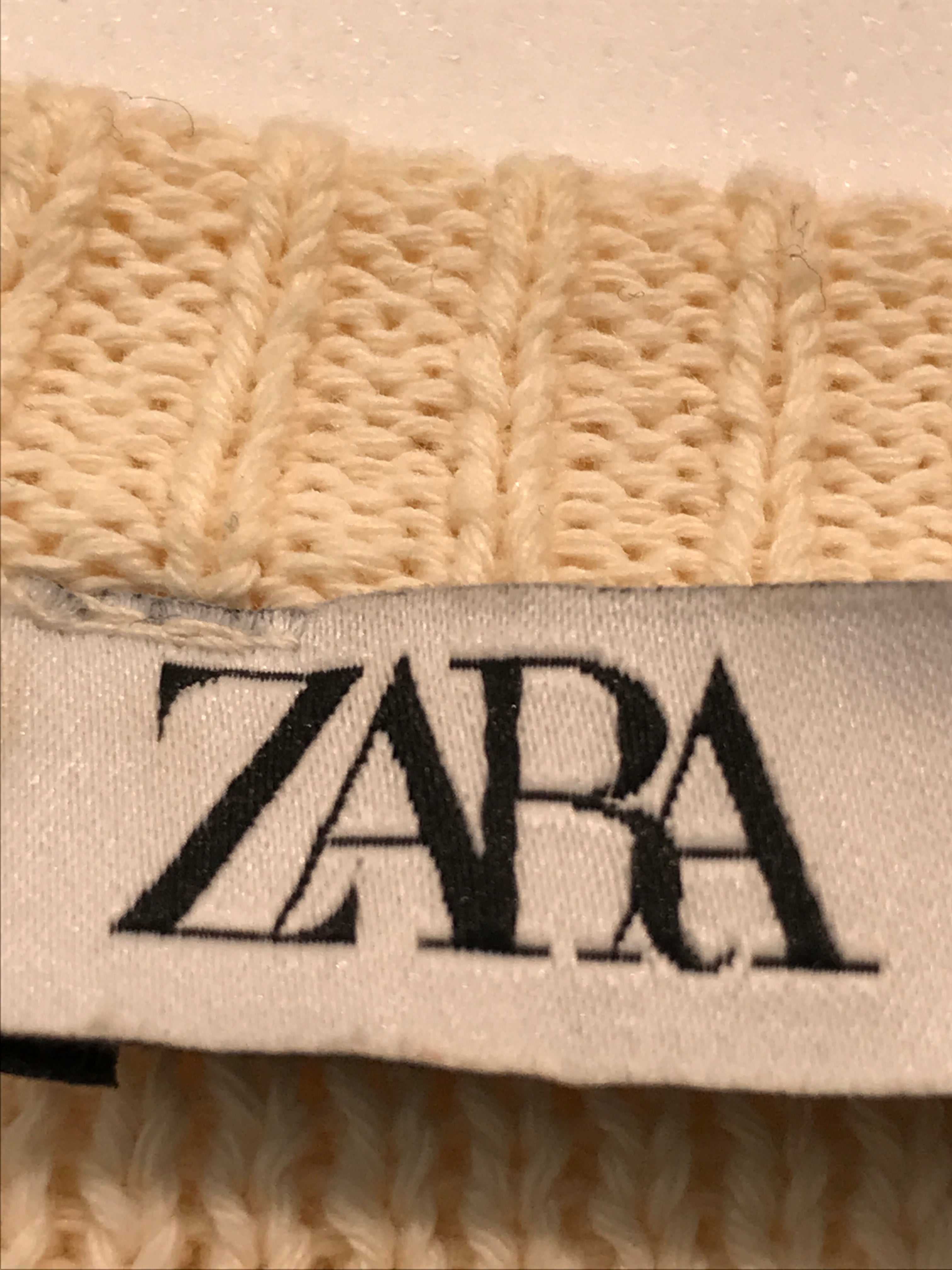 Zara Strikvest
