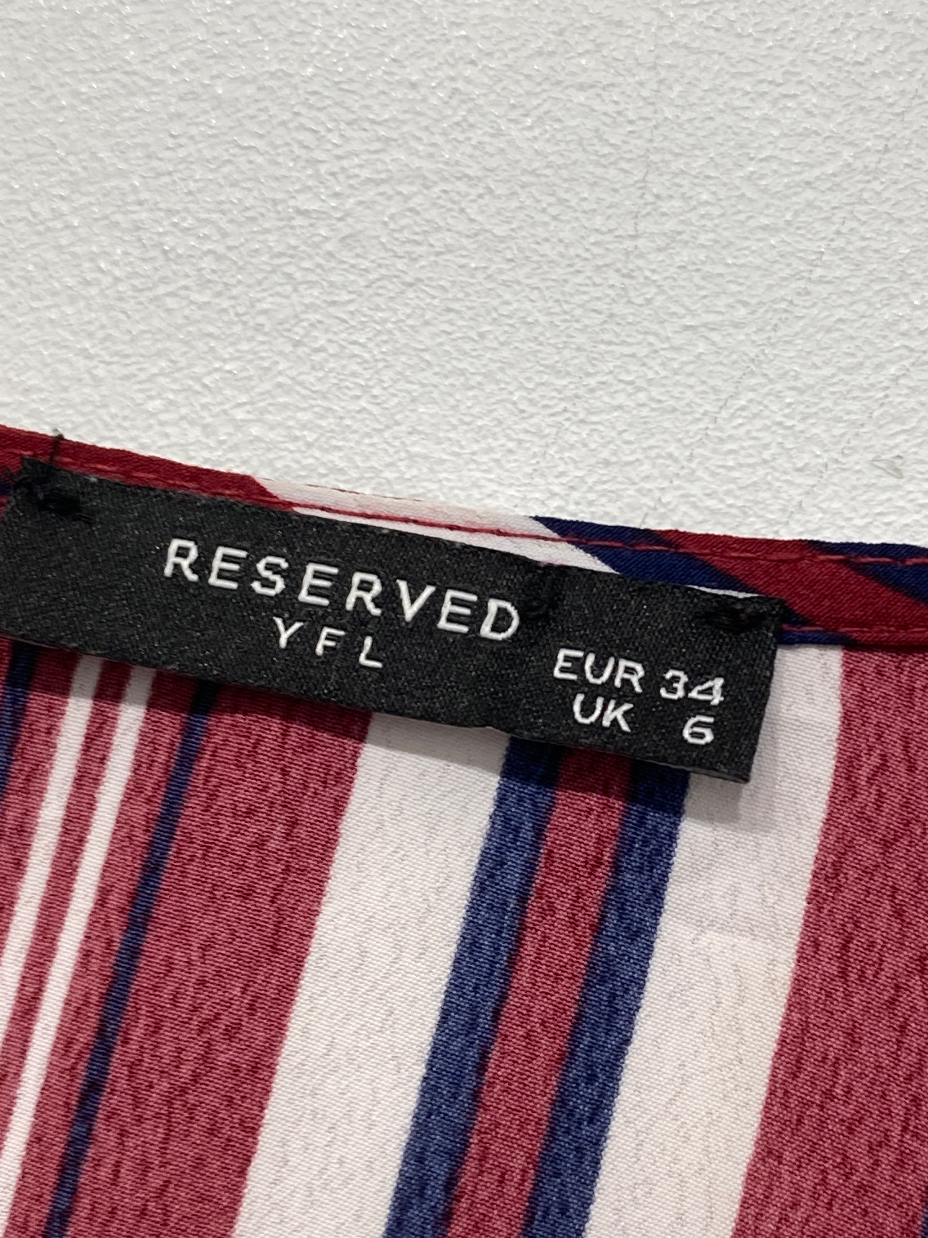 Reserved Bluse