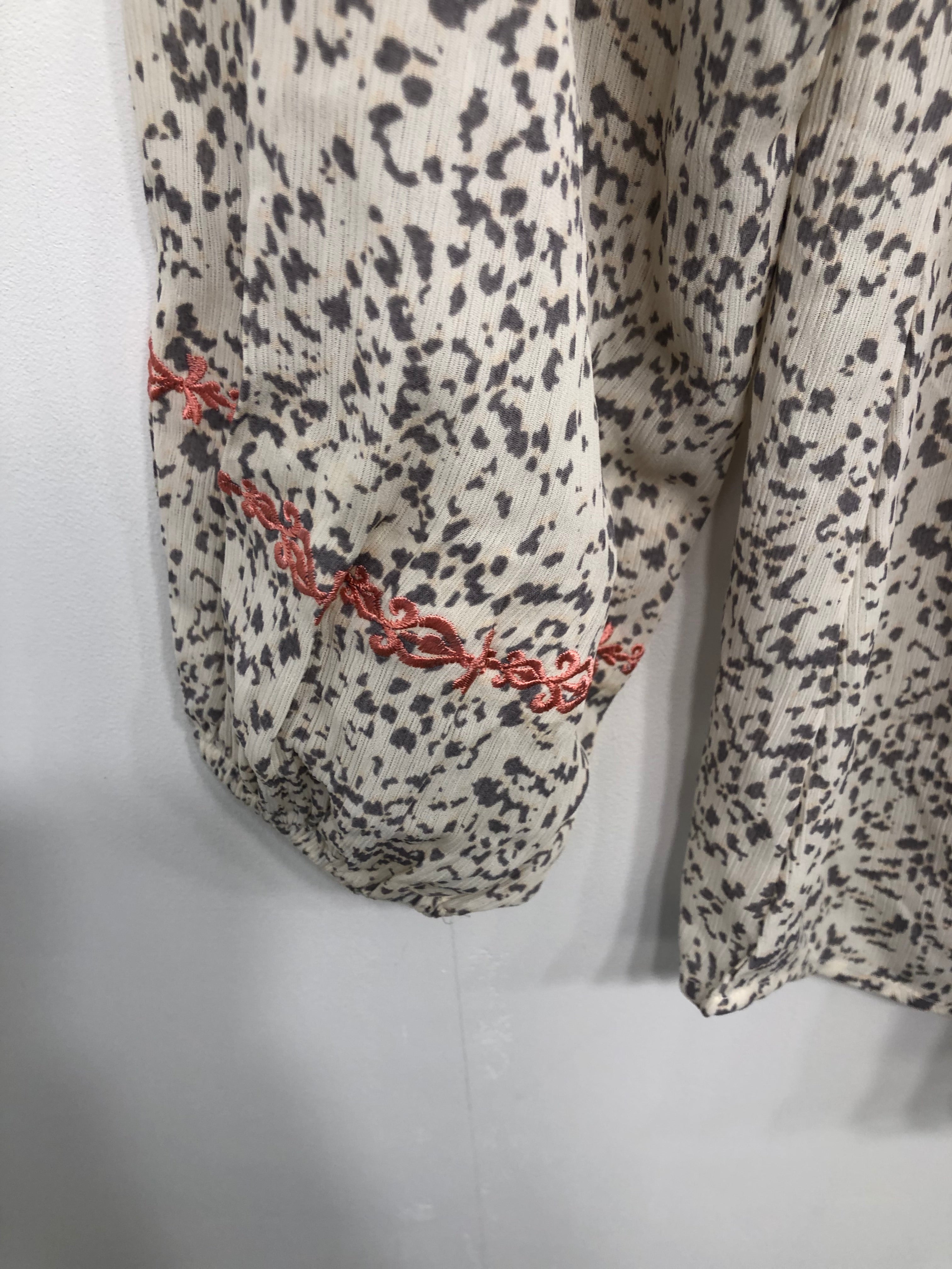Engine Bluse