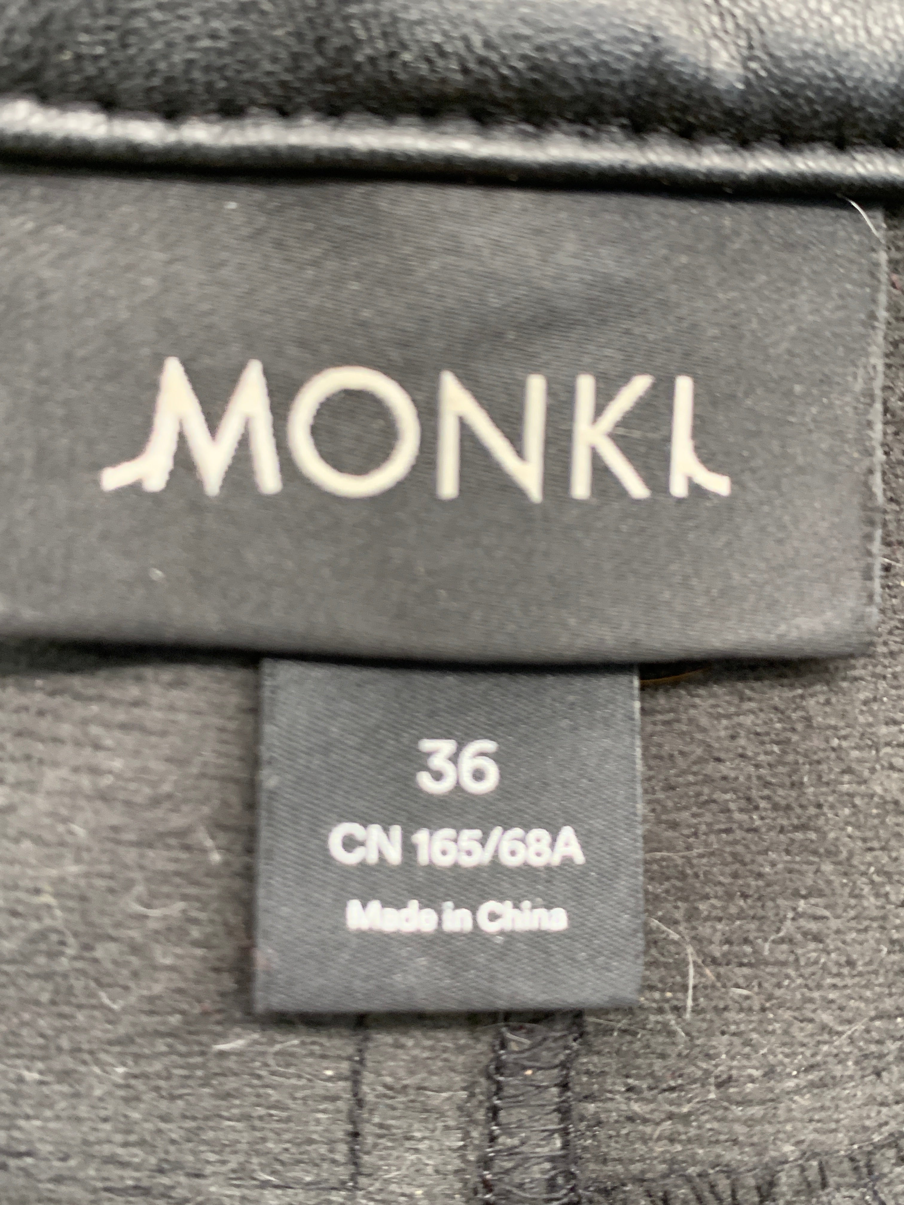 Monki Bukser