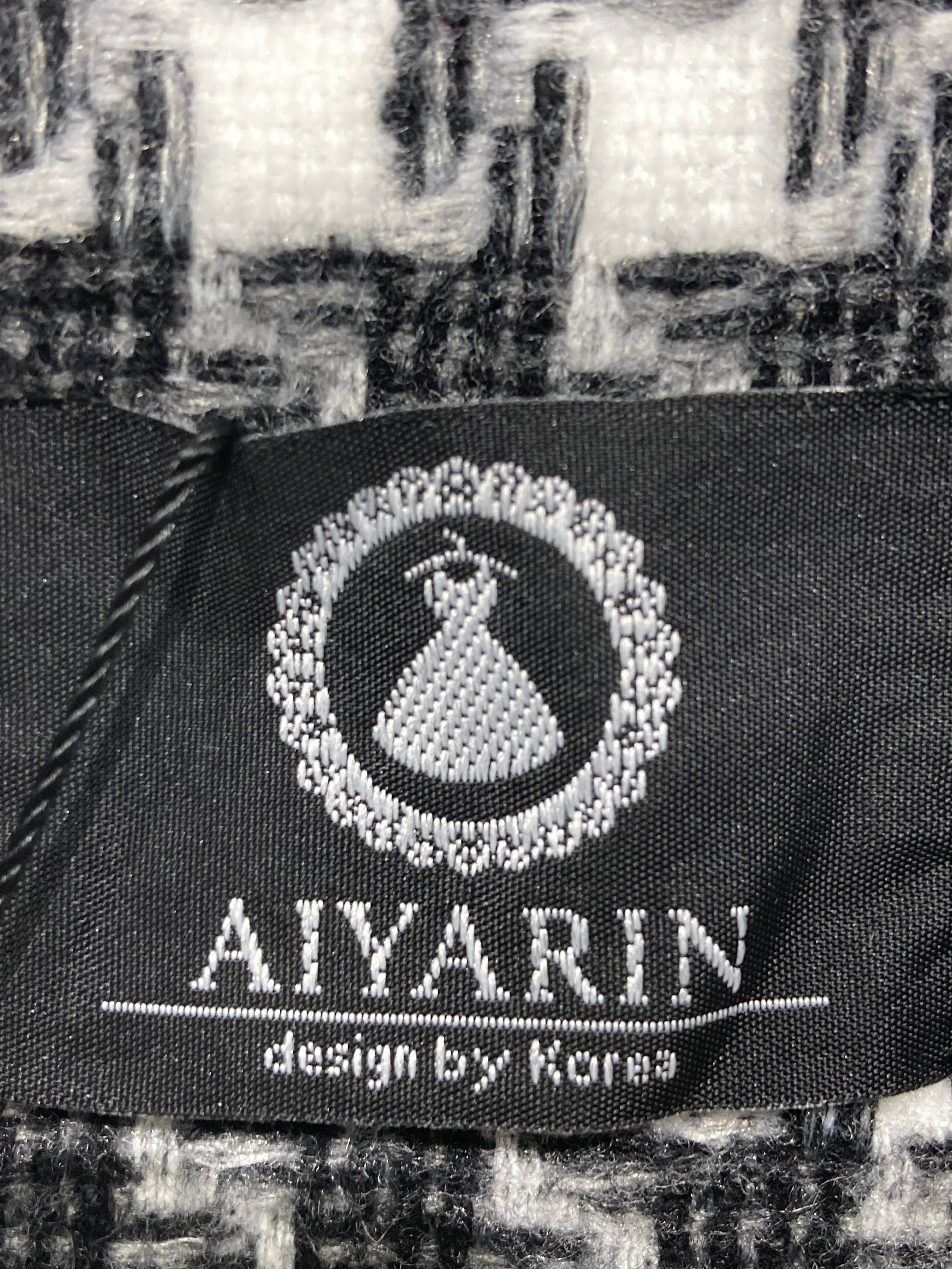 Aiyarin Blazer