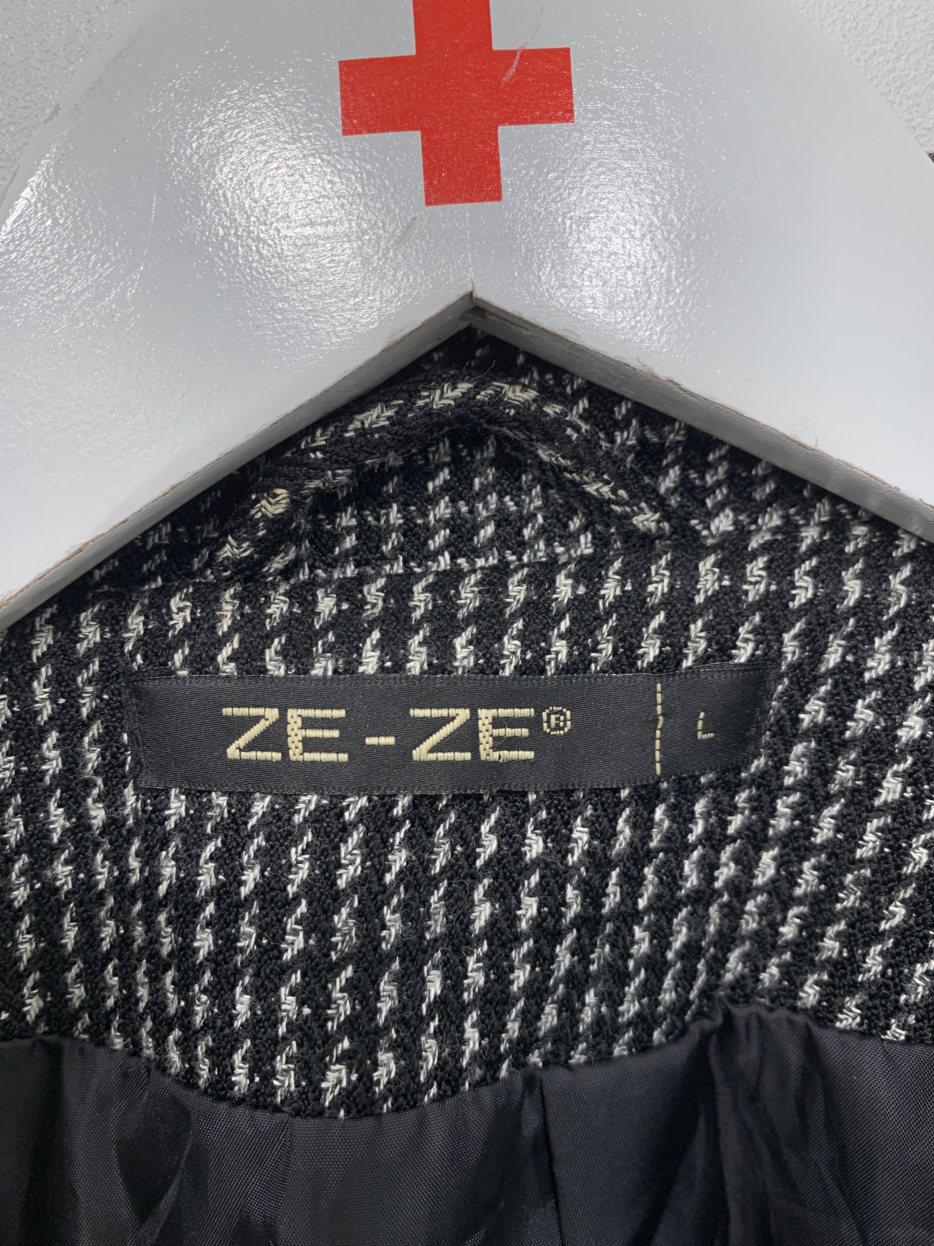 Ze-Ze Blazer