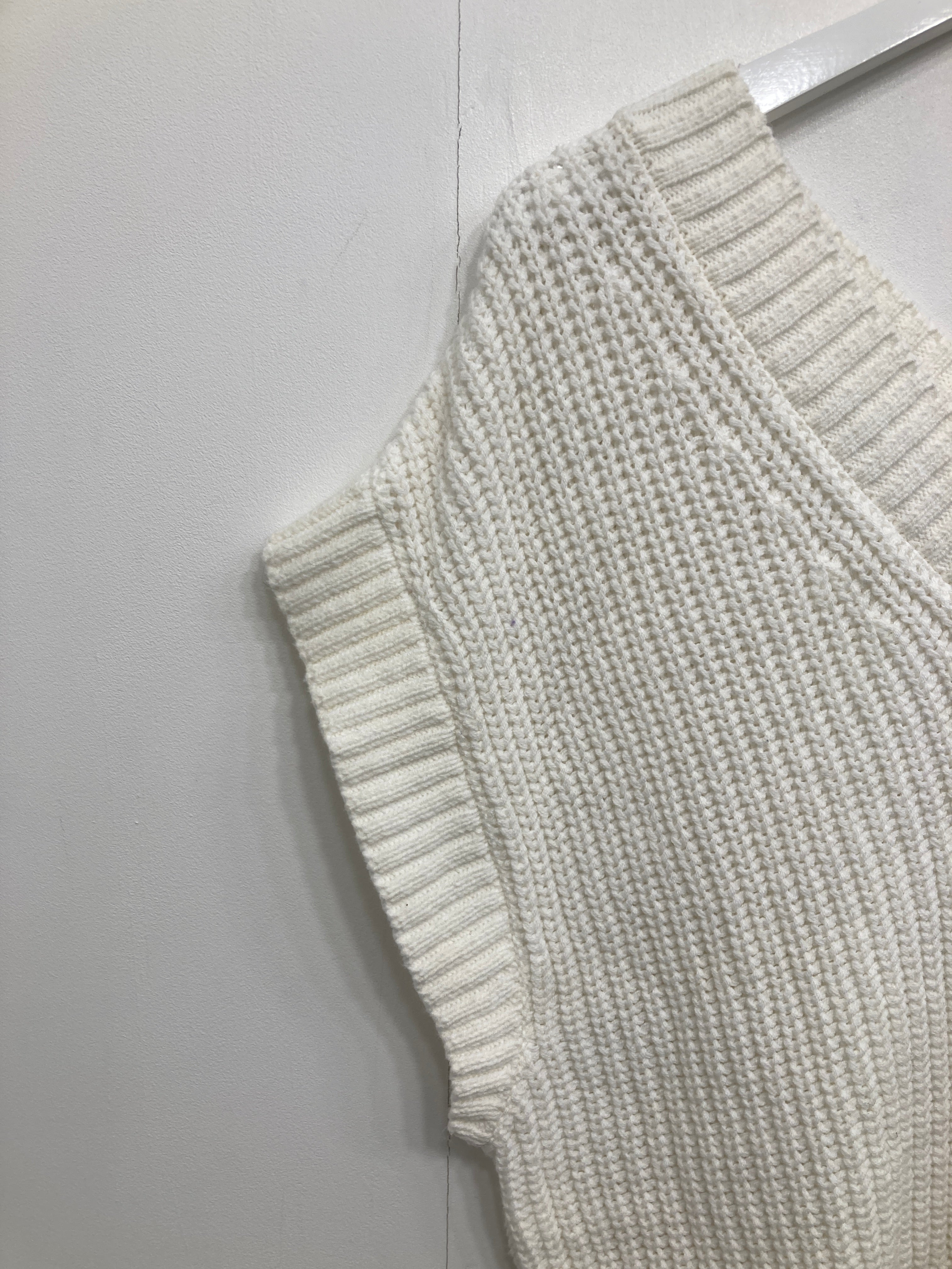 GINA TRICOT Vest