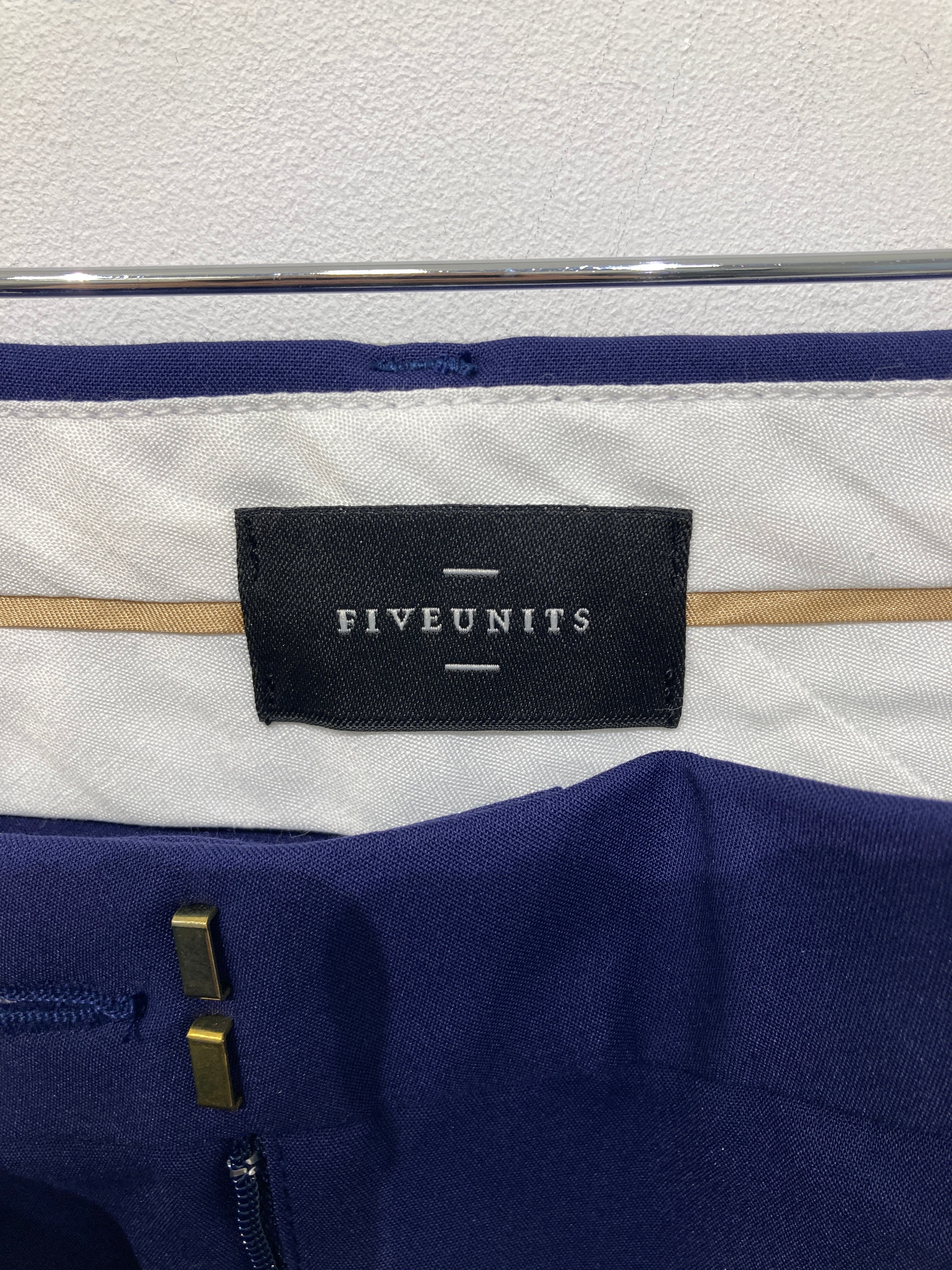 Five Units Bukser