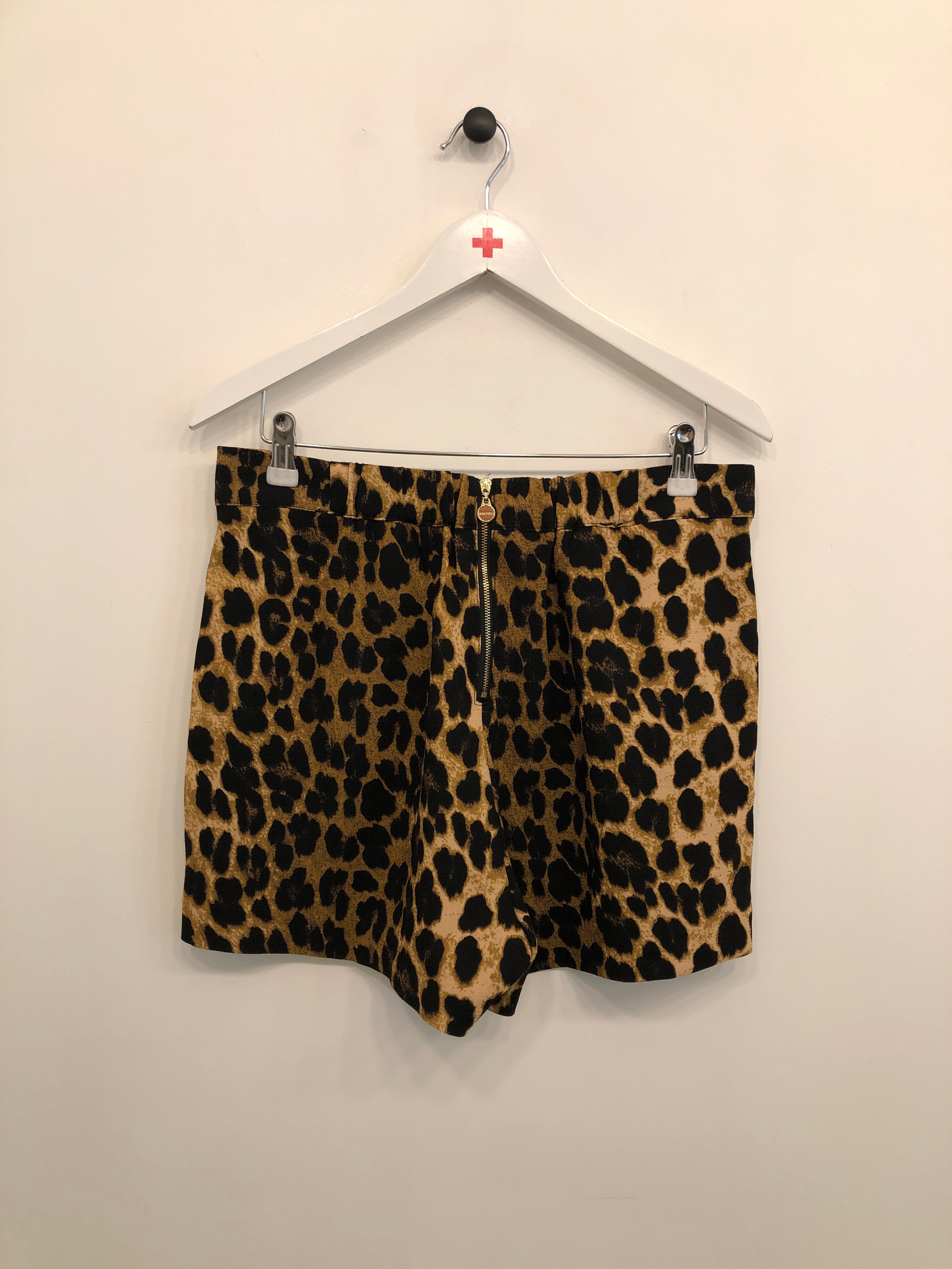 Amisu Shorts